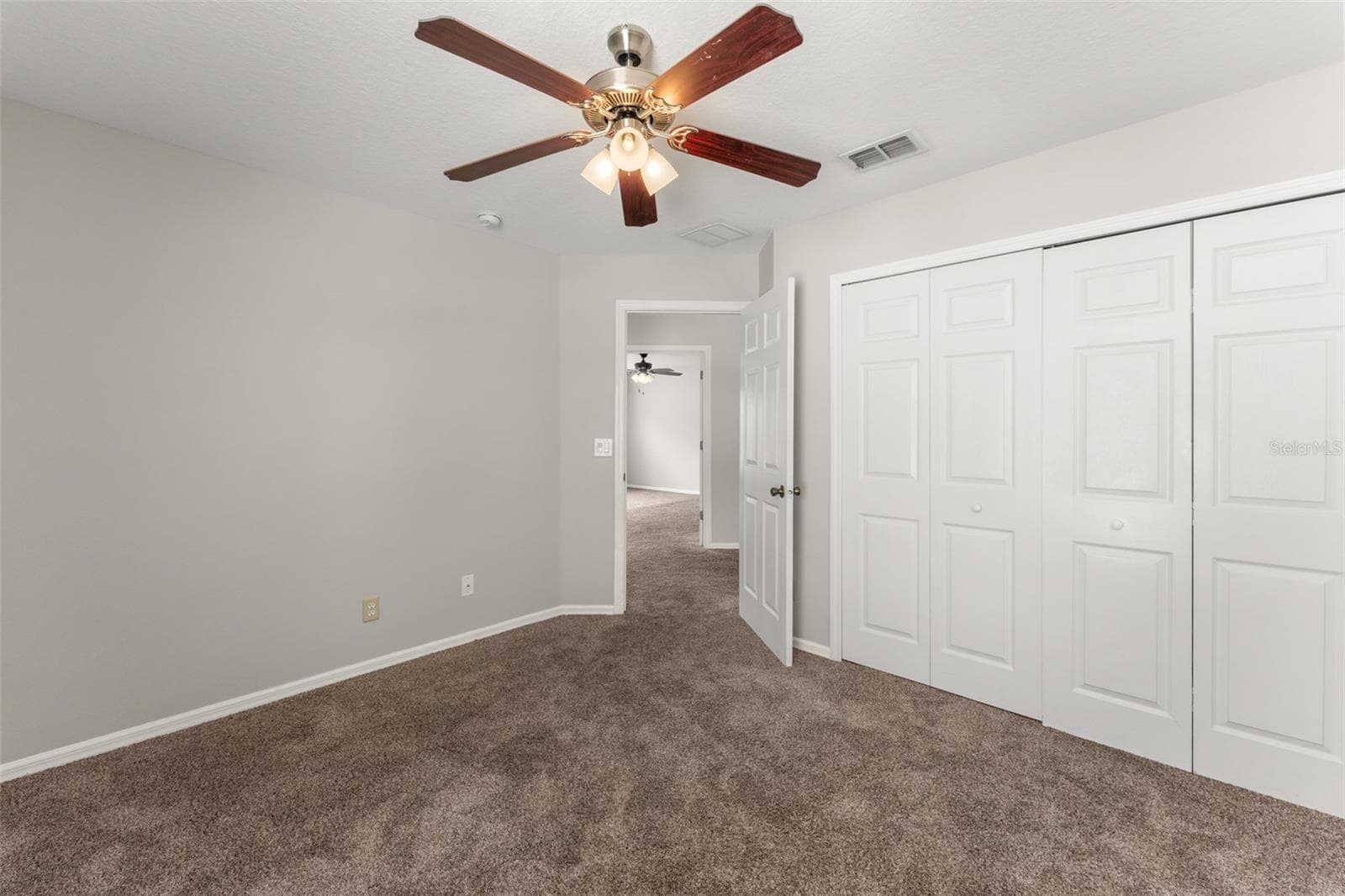 Single Family Residence at 33411 TERRAGONA DR, SORRENTO, photo 32 of 57