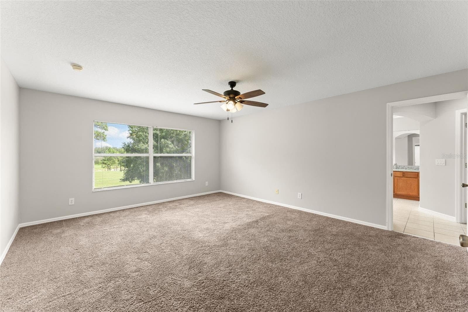 Single Family Residence at 33411 TERRAGONA DR, SORRENTO, photo 36 of 57