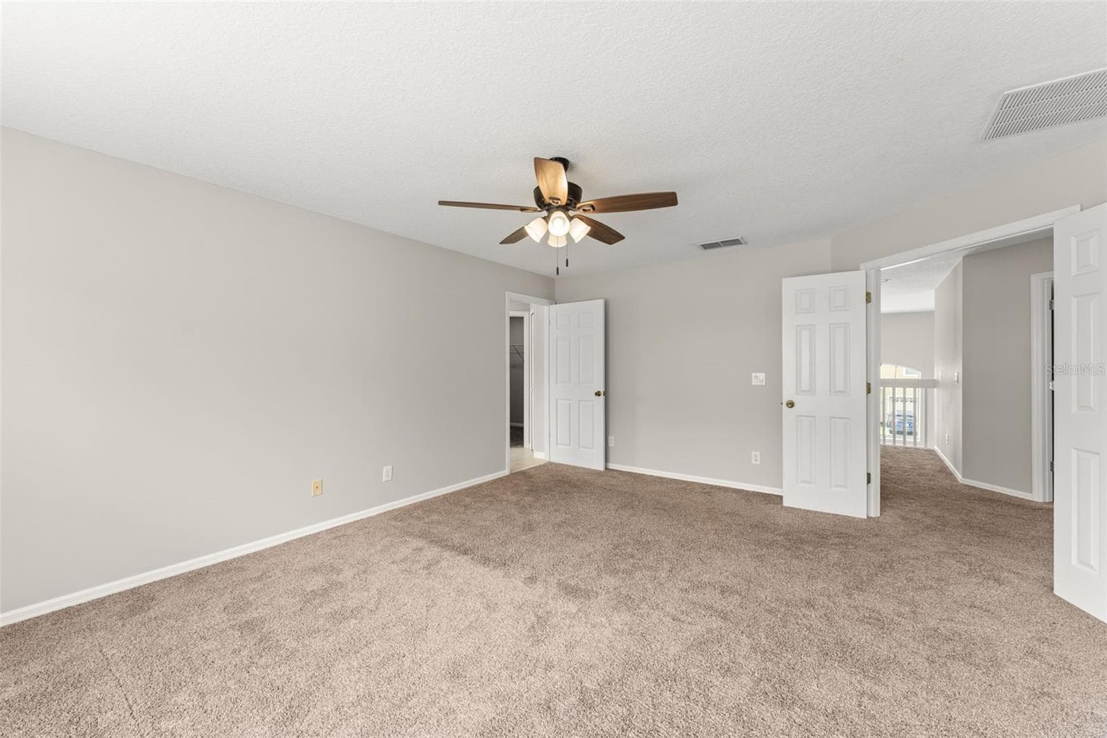 Single Family Residence at 33411 TERRAGONA DR, SORRENTO, photo 39 of 57