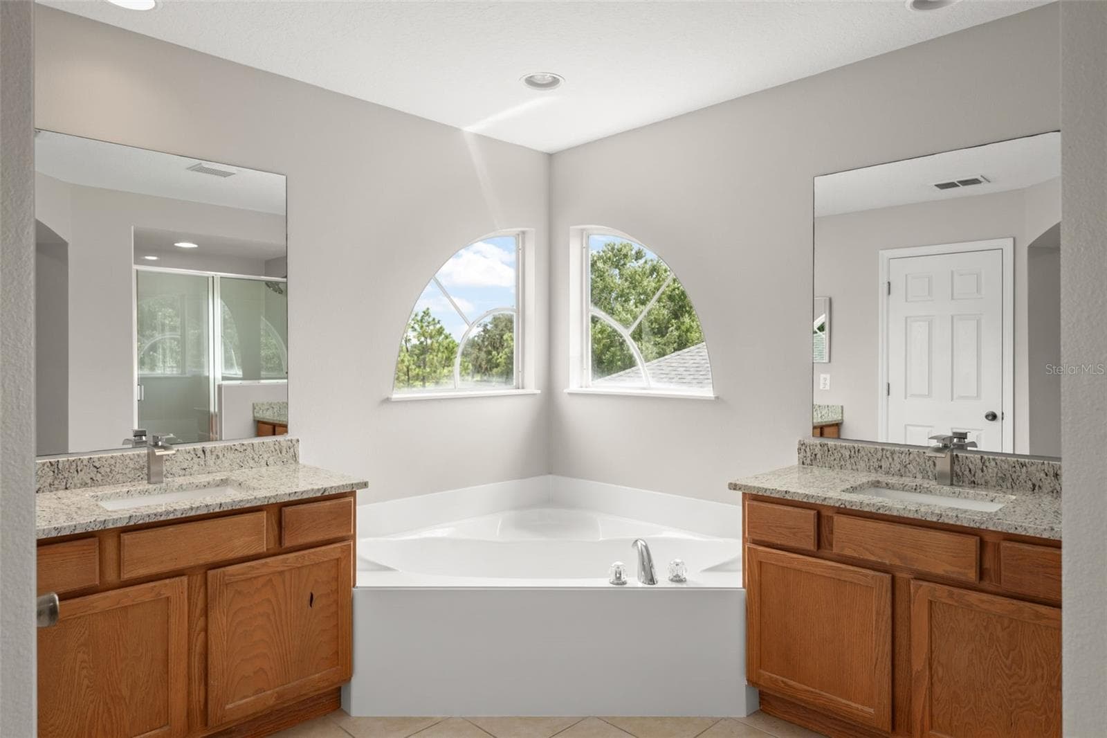Single Family Residence at 33411 TERRAGONA DR, SORRENTO, photo 41 of 57