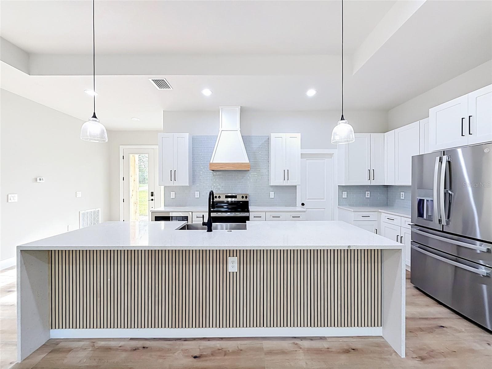 Single Family Residence at 8662 SW 134TH AVE, DUNNELLON, photo 9 of 47