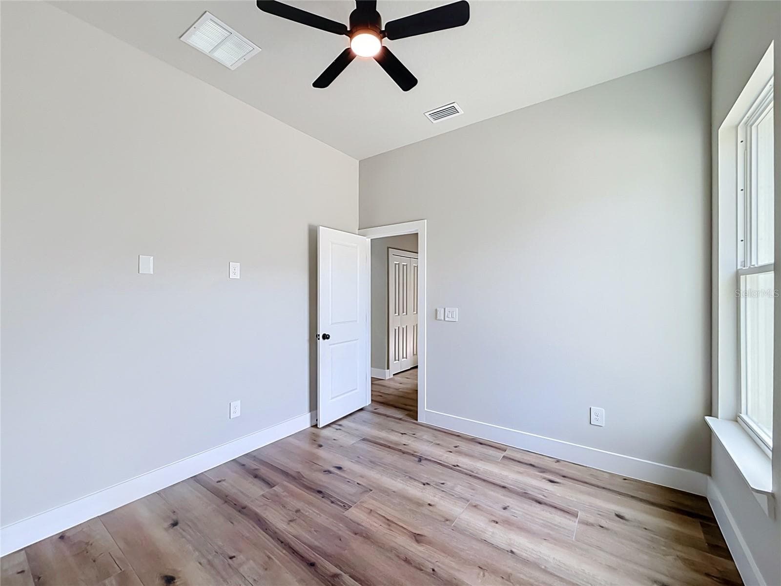 Single Family Residence at 8662 SW 134TH AVE, DUNNELLON, photo 21 of 47