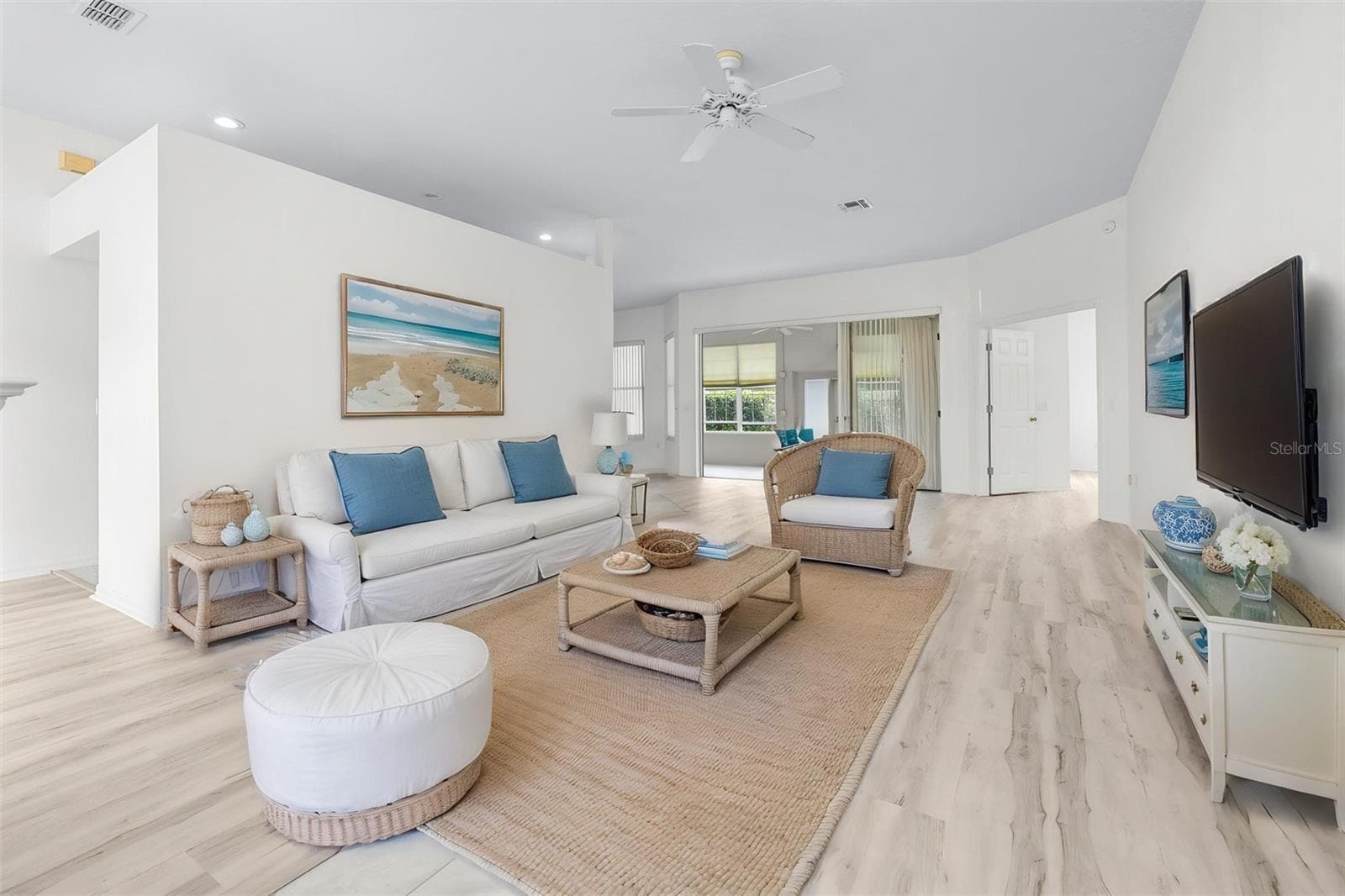 Single Family Residence at 2828 SHAUGHNESSY WAY, LAKELAND, photo 5 of 25