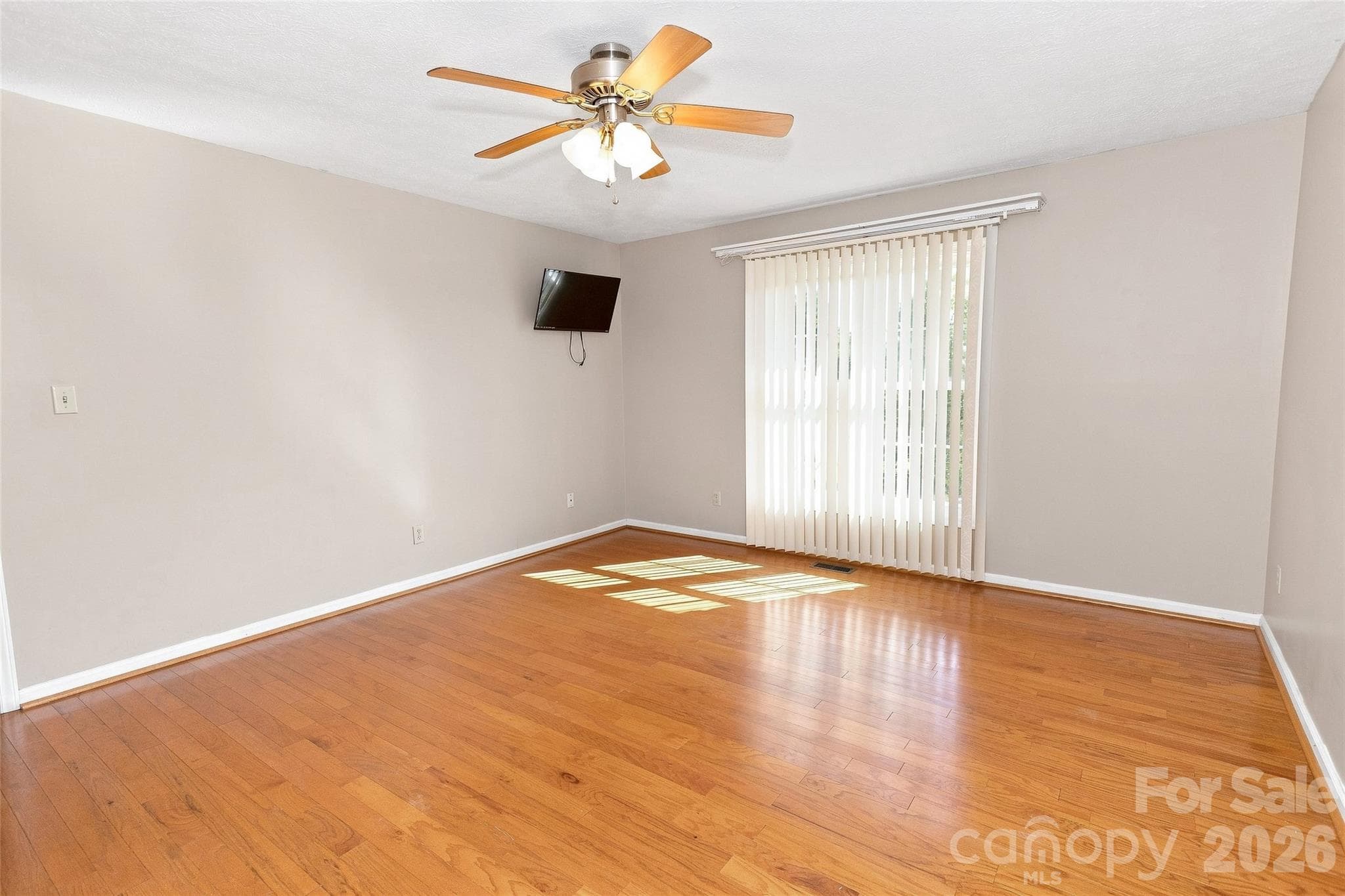 Single Family Residence at 30 Morning Glory Lane, Weaverville, photo 24 of 48