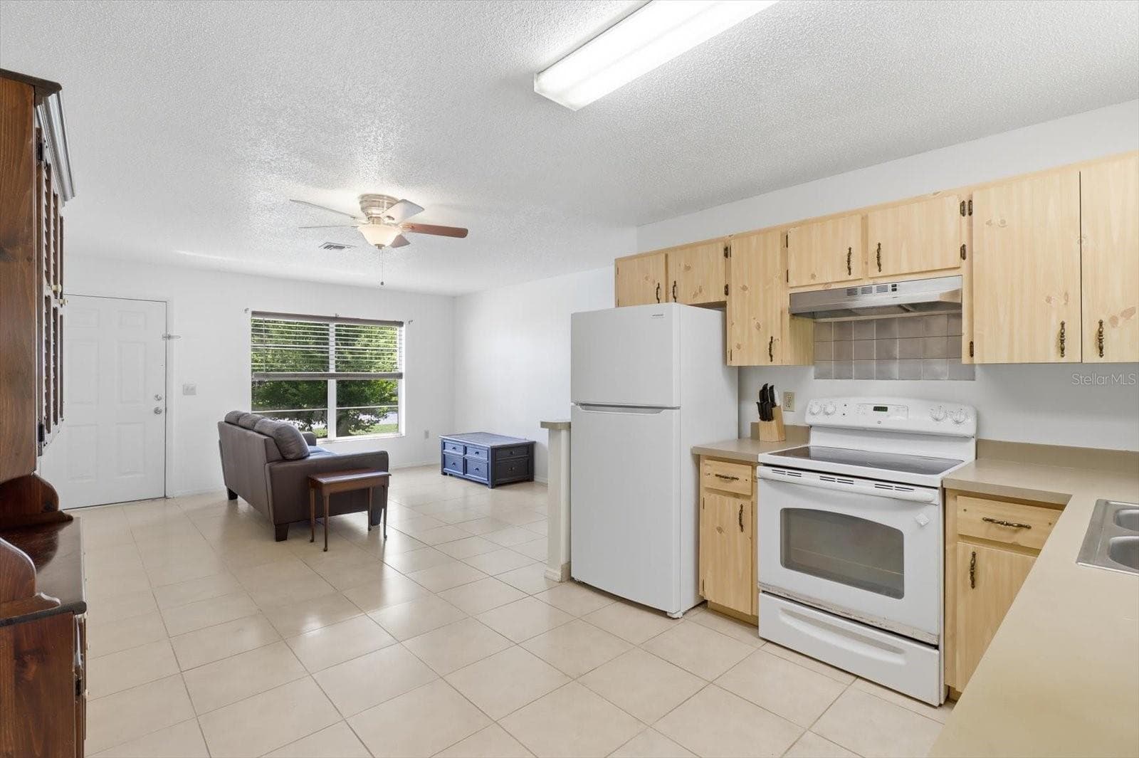 Single Family Residence at 3850 S FLAMINGO TER, HOMOSASSA, photo 13 of 40