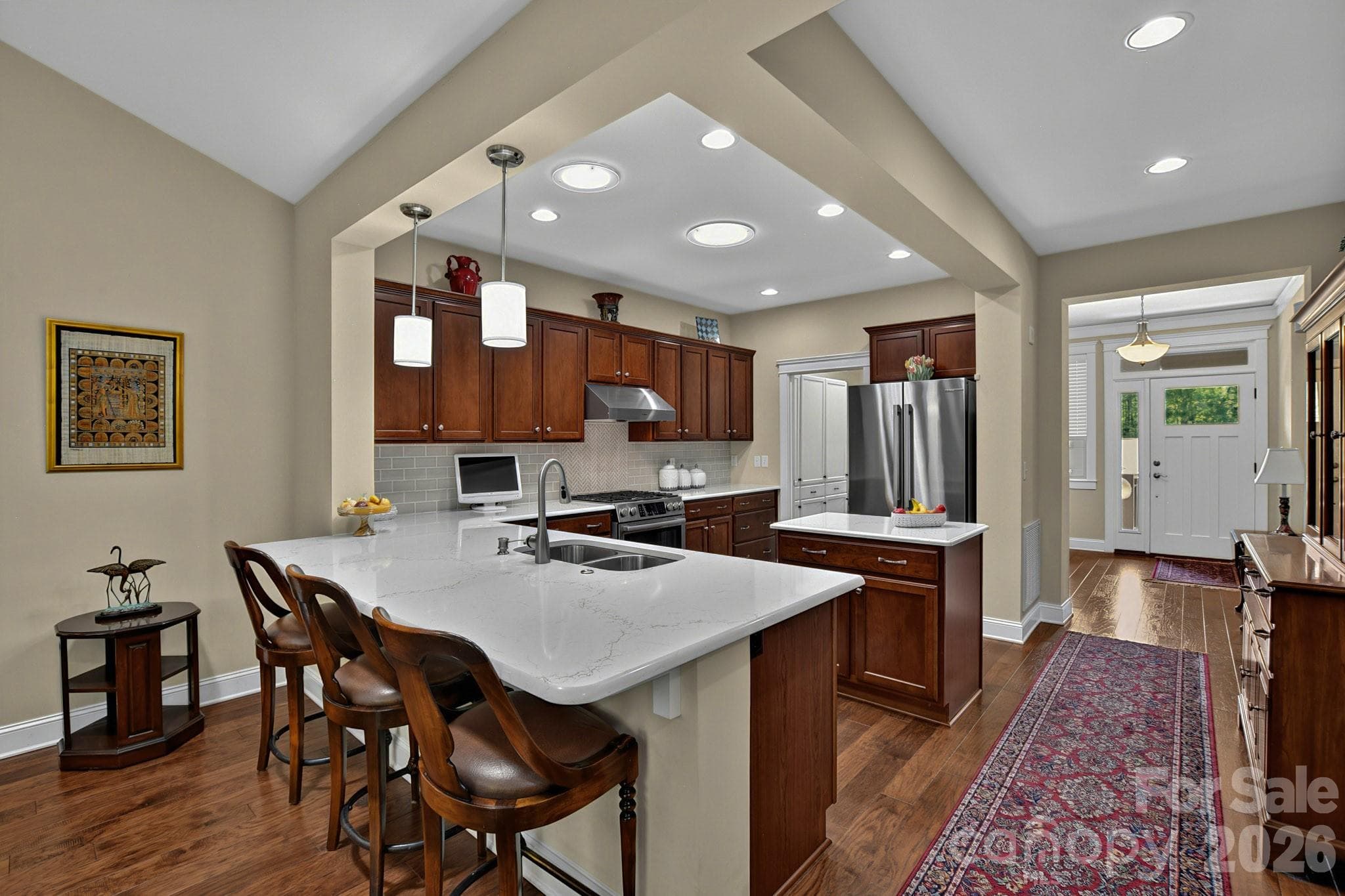 Single Family Residence at 323 Fennel Dun Circle, Biltmore Lake, photo 11 of 44