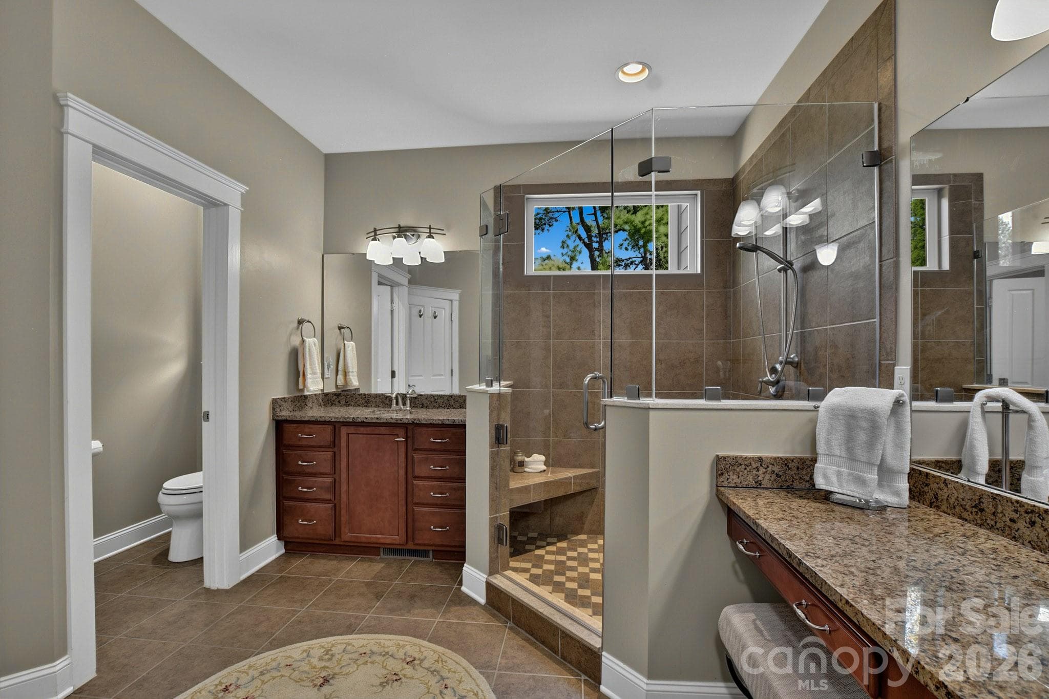 Single Family Residence at 323 Fennel Dun Circle, Biltmore Lake, photo 22 of 44