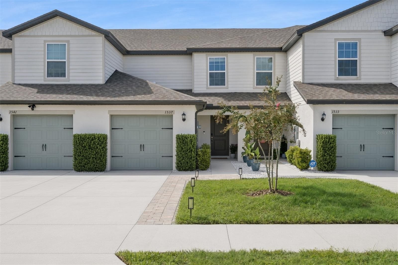1537 WYNFORD CIR