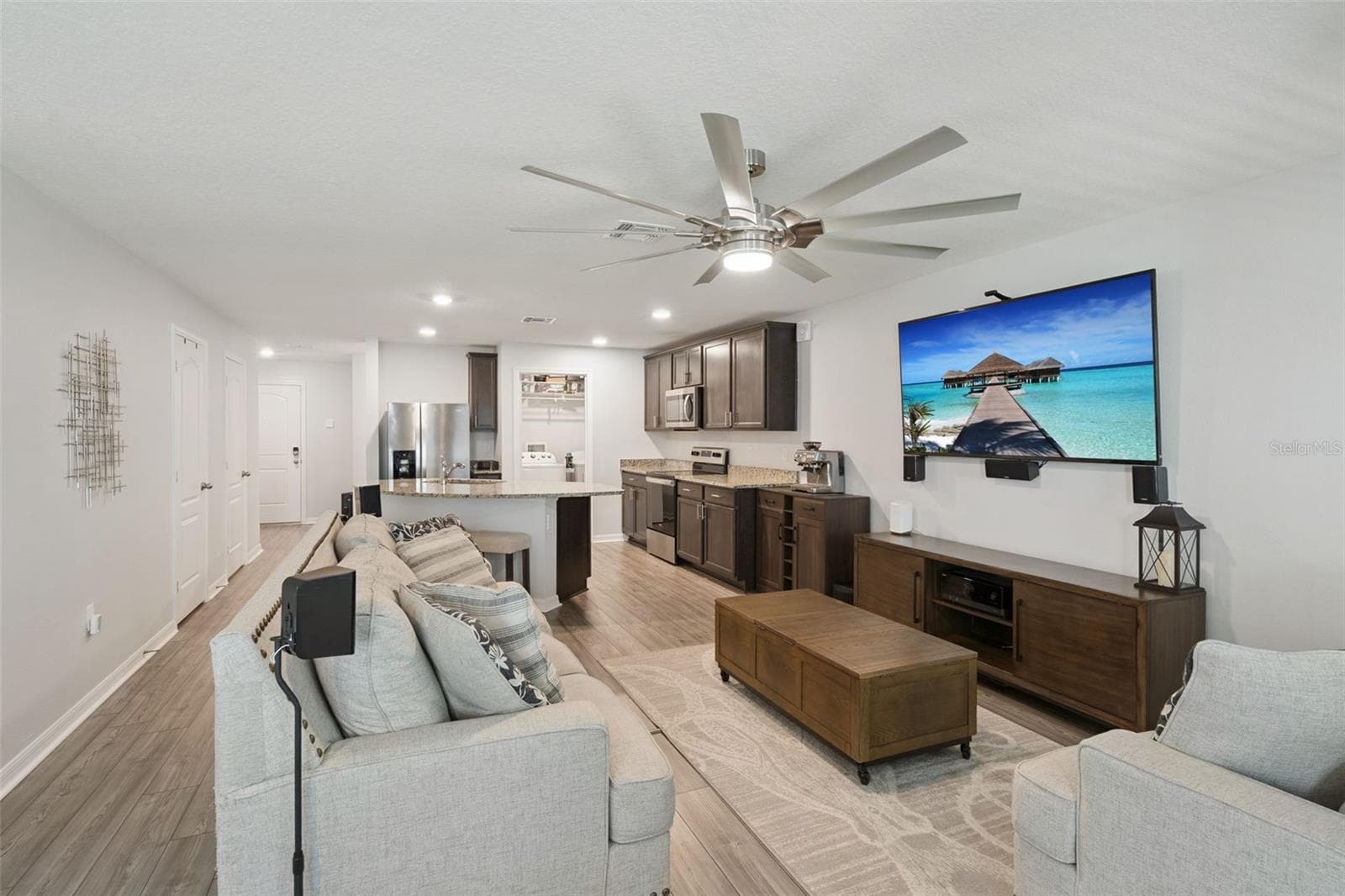 Living Room - 1537 WYNFORD CIR, TAVARES