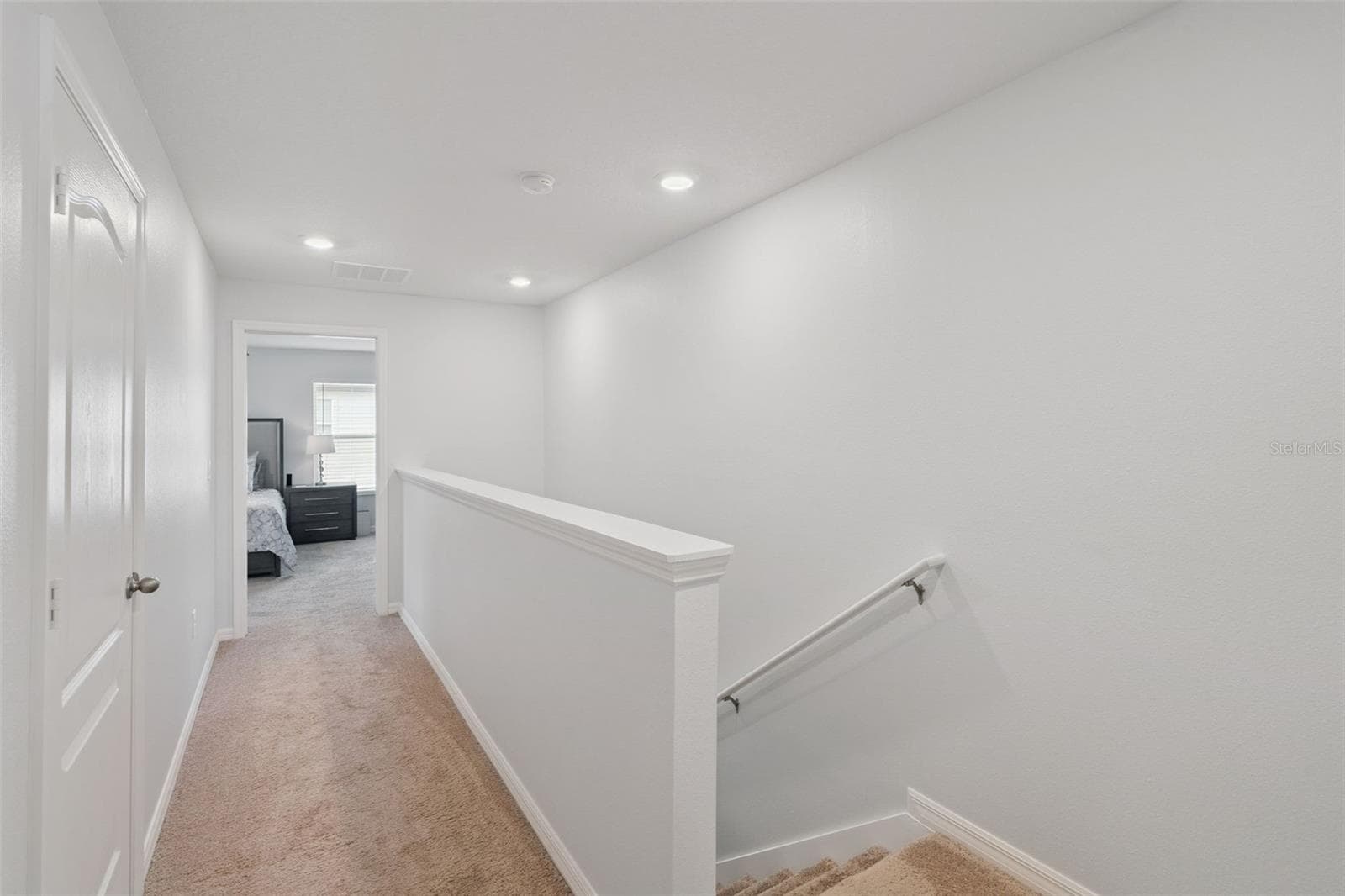 Upstairs - 1537 WYNFORD CIR, TAVARES