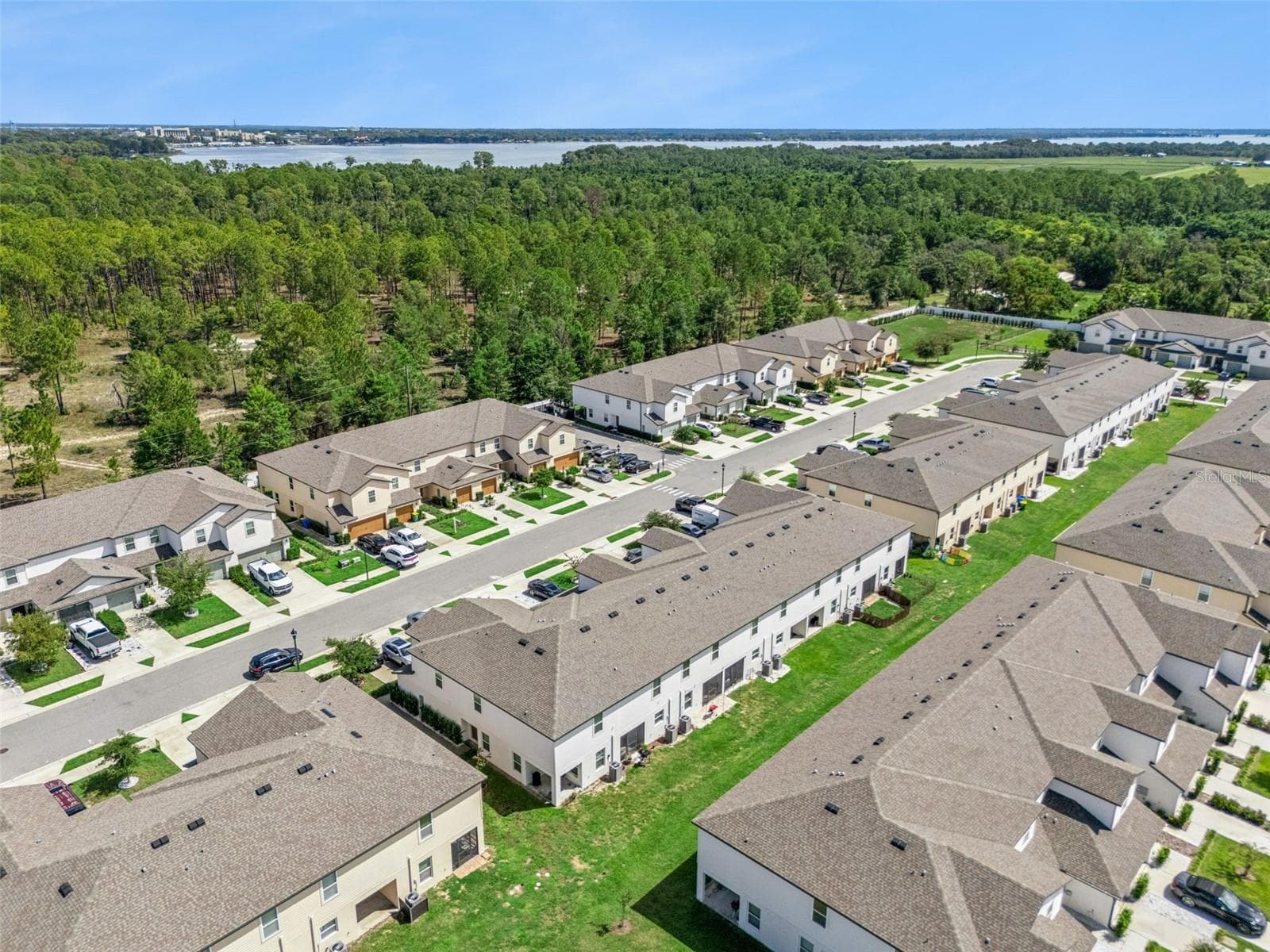 Lake Dora Nearby - 1537 WYNFORD CIR, TAVARES