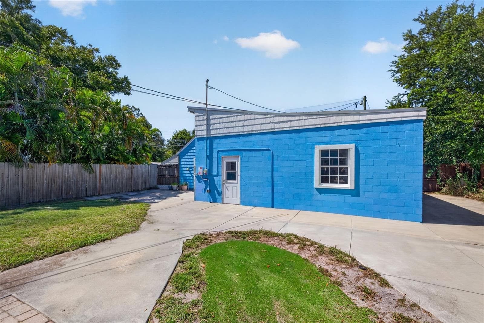 Single Family Residence at 2101 20TH AVE N, ST PETERSBURG, photo 24 of 27