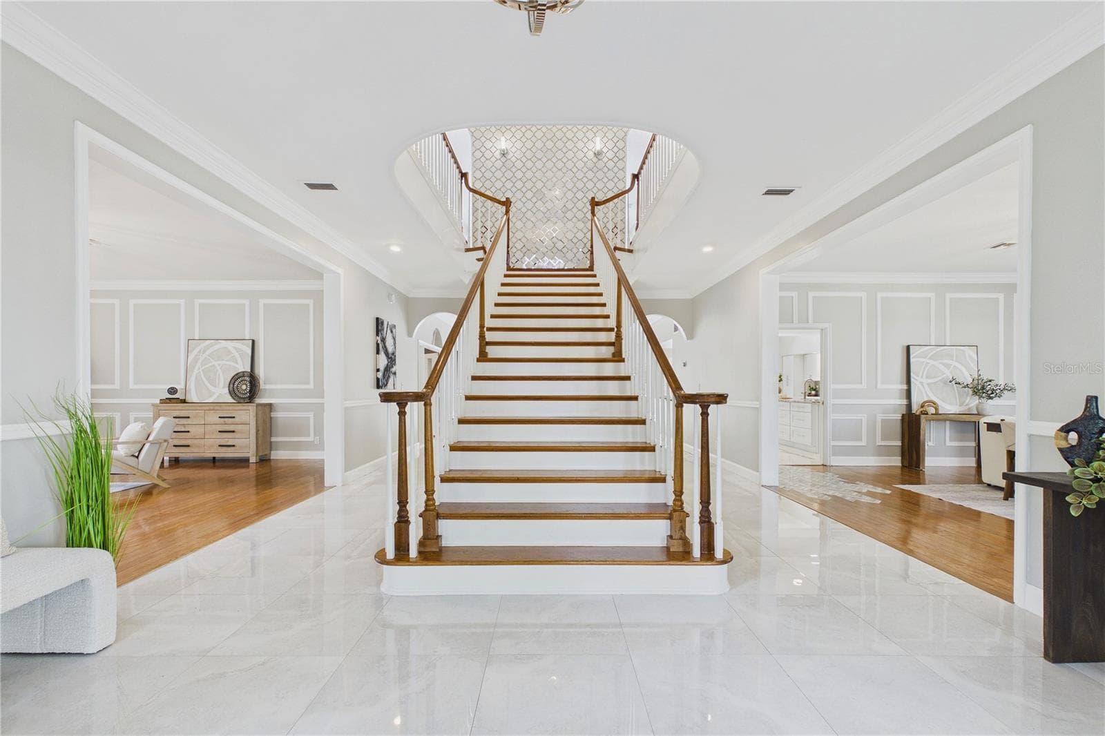Entry - 9102 S BAY DR, ORLANDO