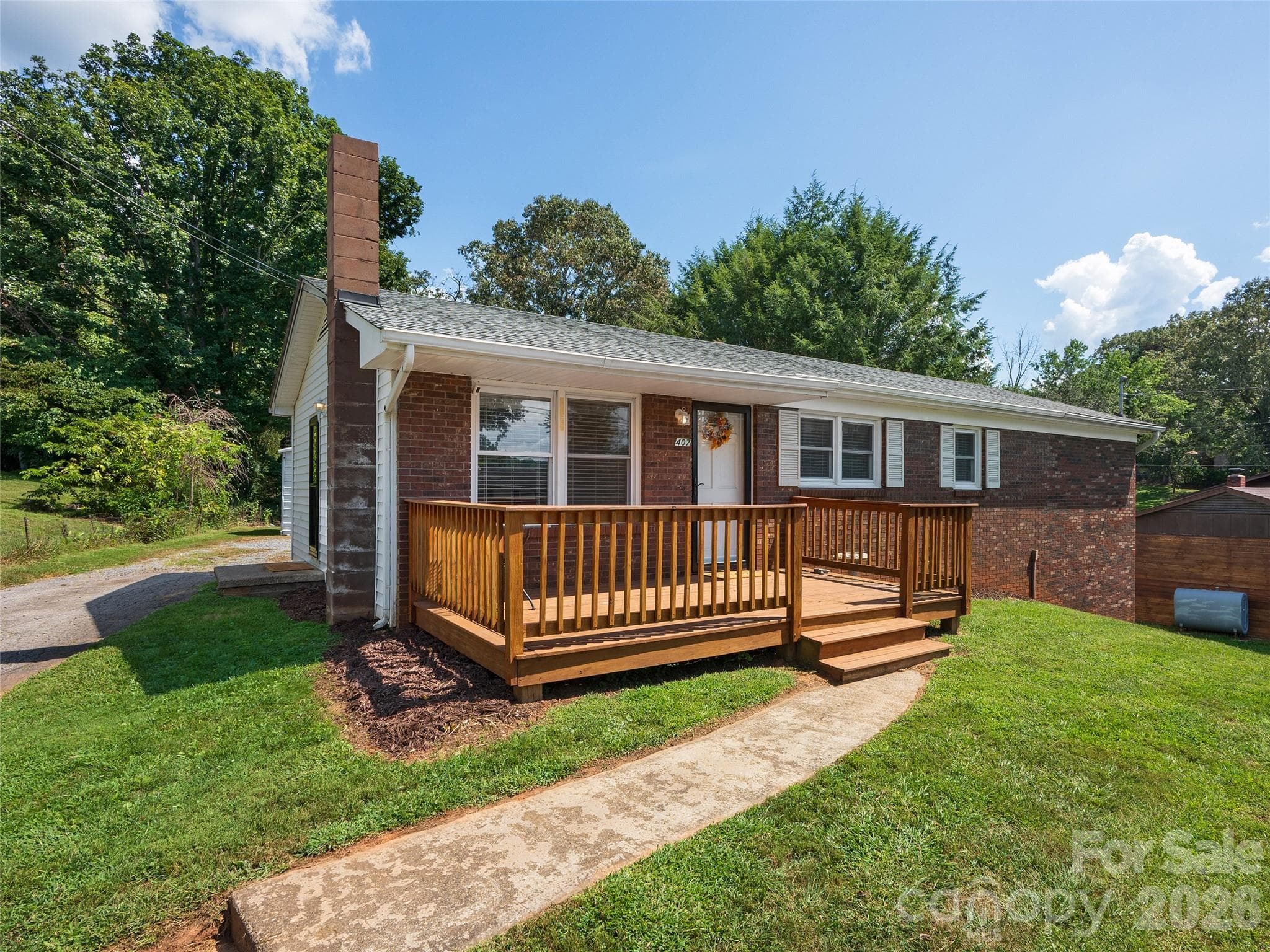 407 Lower Grassy Branch Road