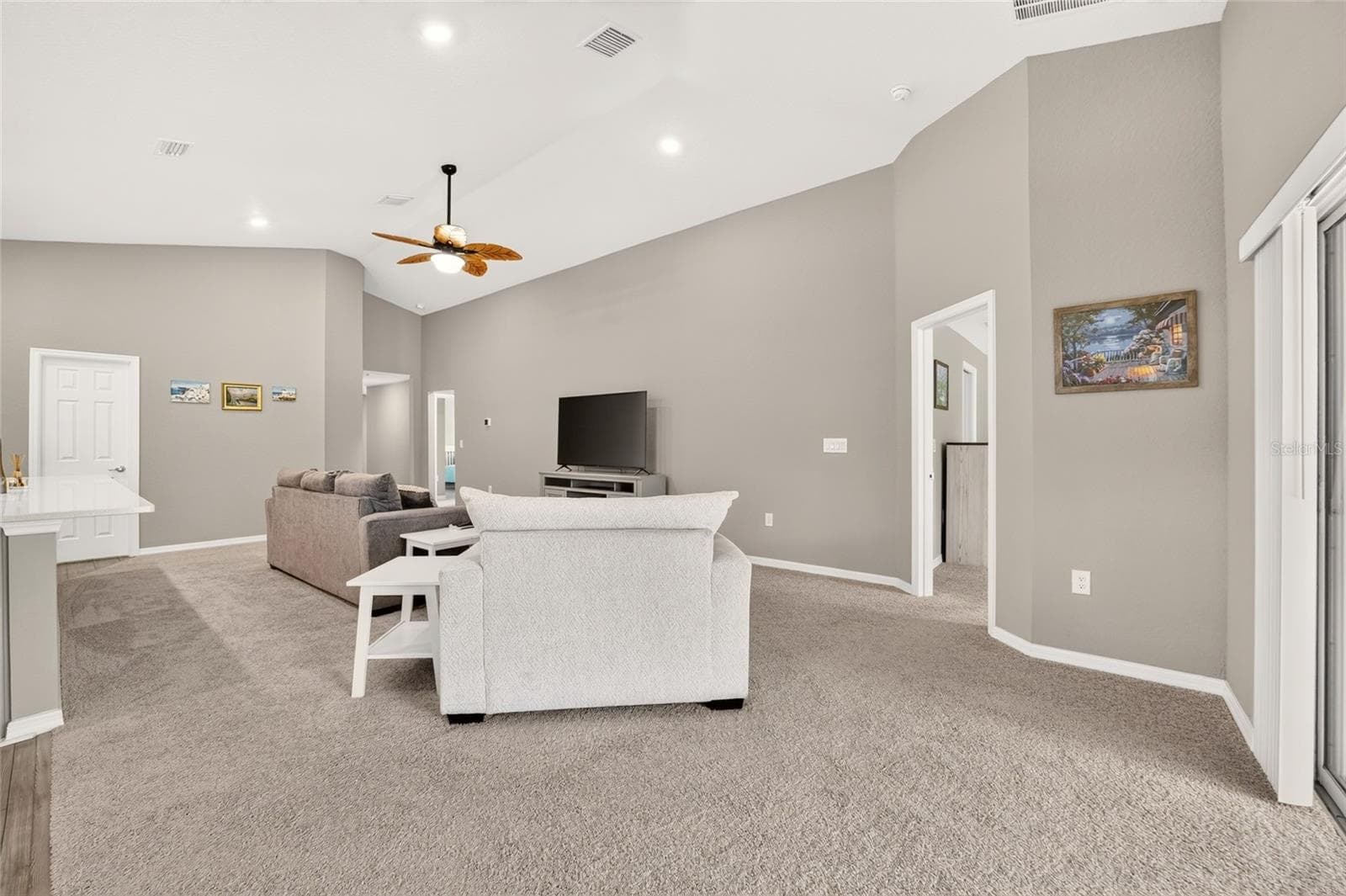 Single Family Residence at 11284 SW 54TH CIR, OCALA, photo 12 of 46