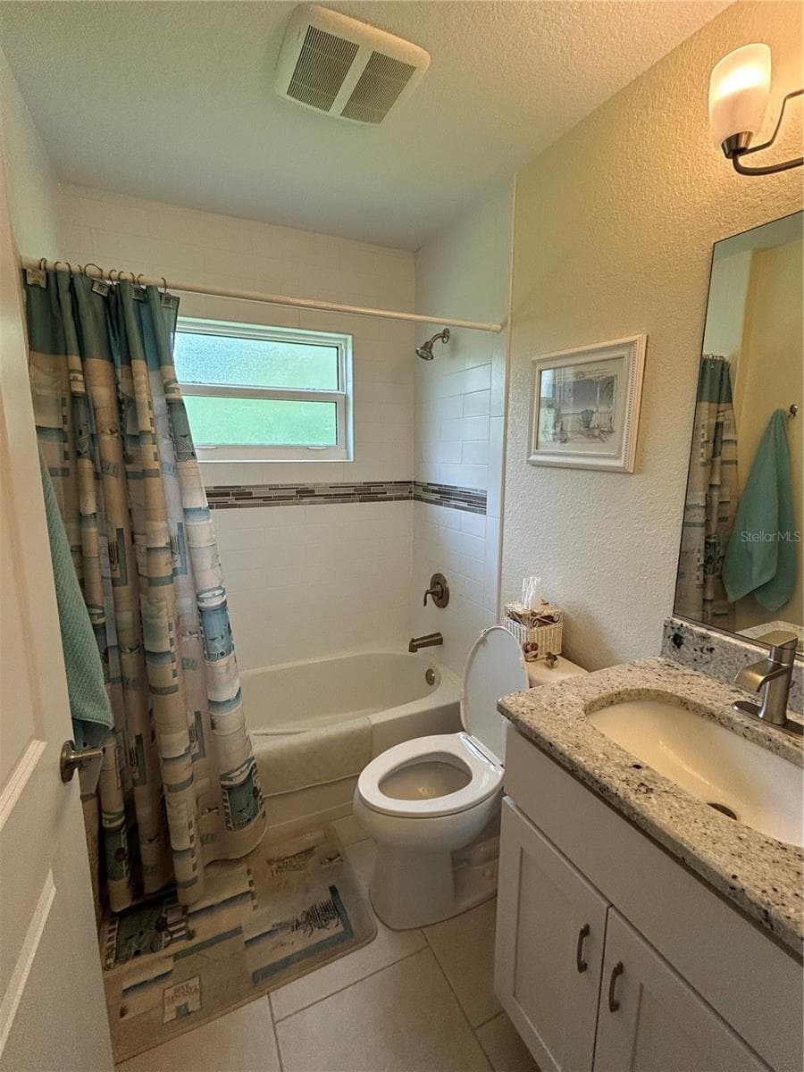 Single Family Residence at 1759 HAINSWORTH AVE, NORTH PORT, photo 11 of 26