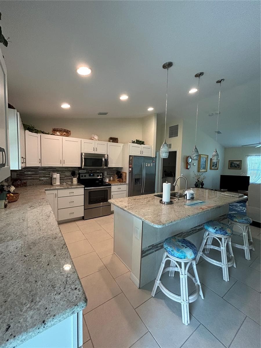 Single Family Residence at 1759 HAINSWORTH AVE, NORTH PORT, photo 12 of 26