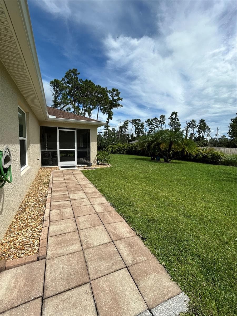 Single Family Residence at 1759 HAINSWORTH AVE, NORTH PORT, photo 24 of 26