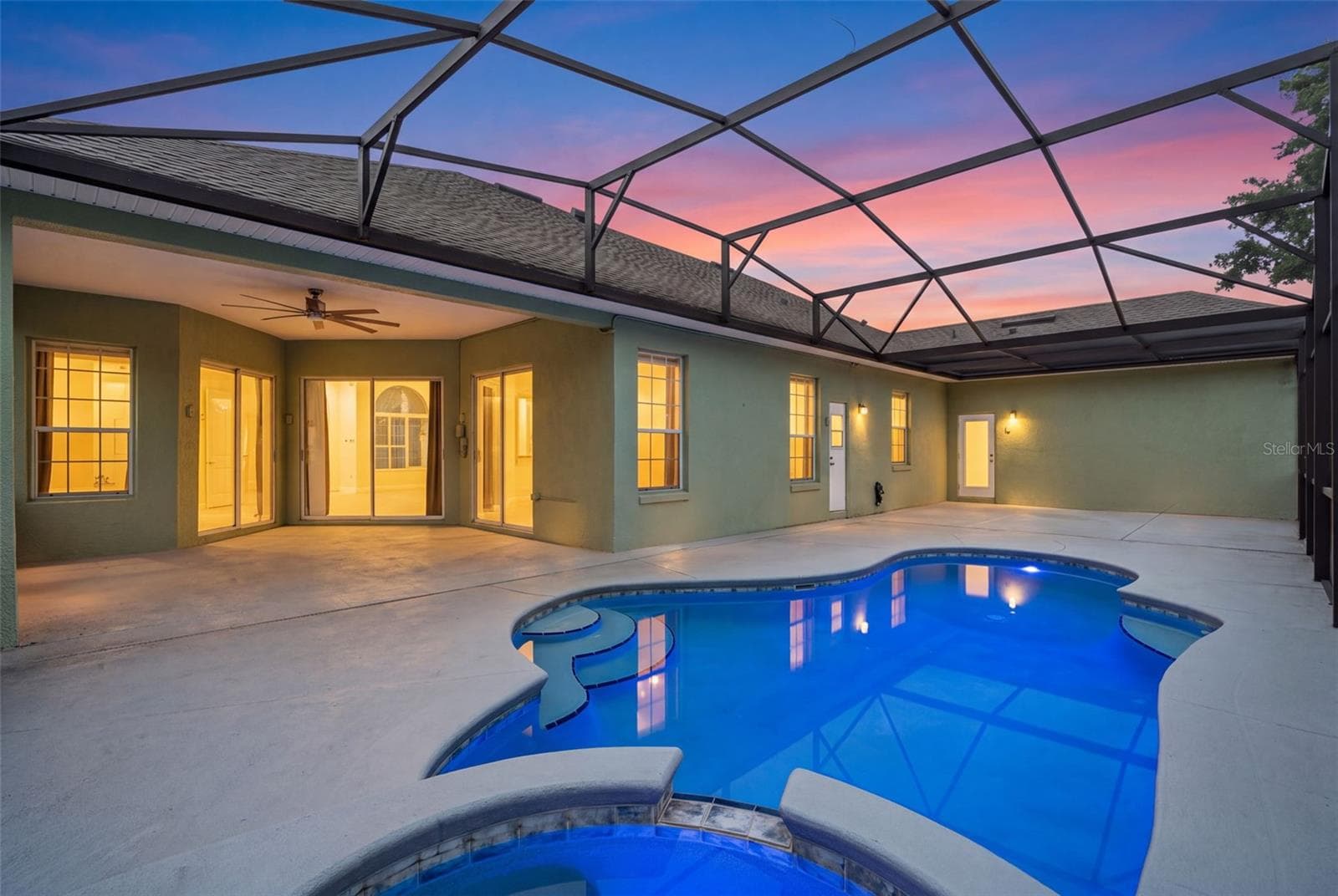 Single Family Residence at 2806 SPINNING SILK CT, KISSIMMEE, photo 4 of 66