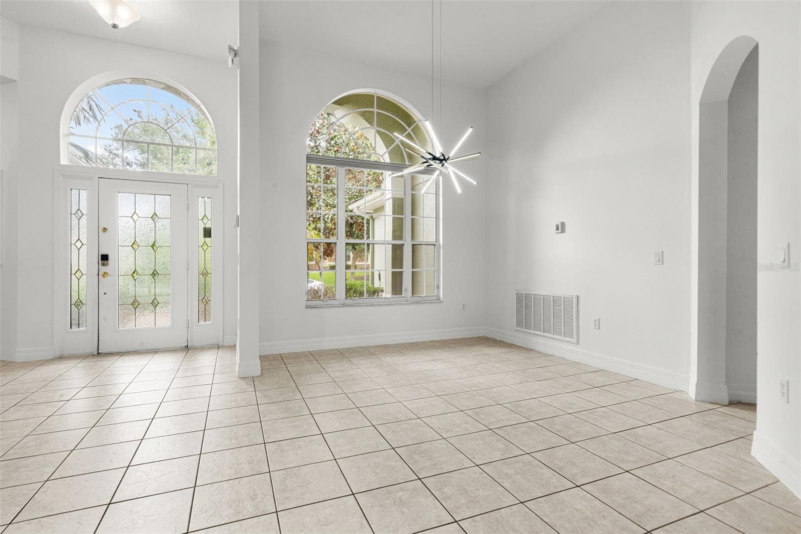 Single Family Residence at 2806 SPINNING SILK CT, KISSIMMEE, photo 12 of 66