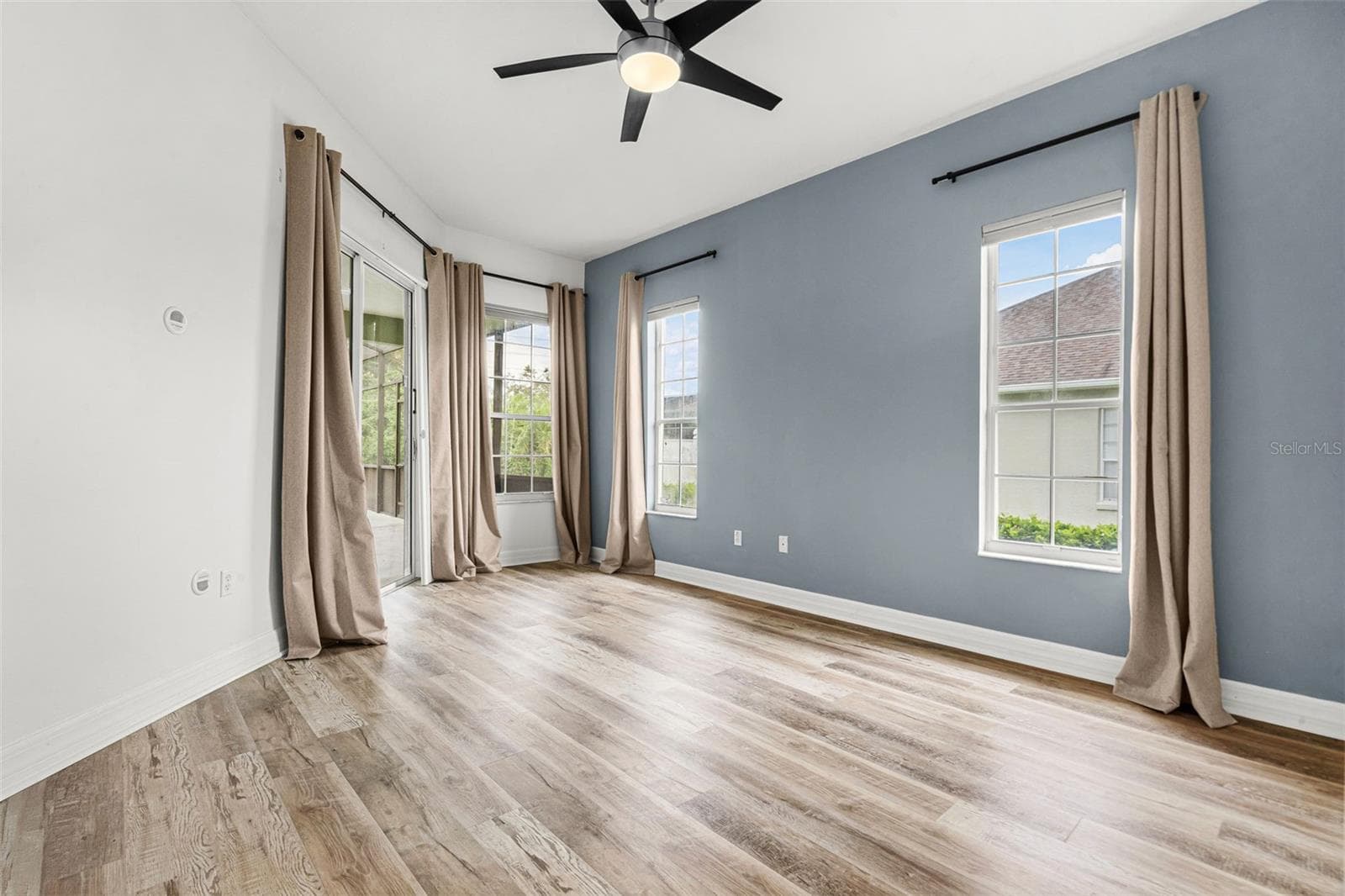 Single Family Residence at 2806 SPINNING SILK CT, KISSIMMEE, photo 15 of 66