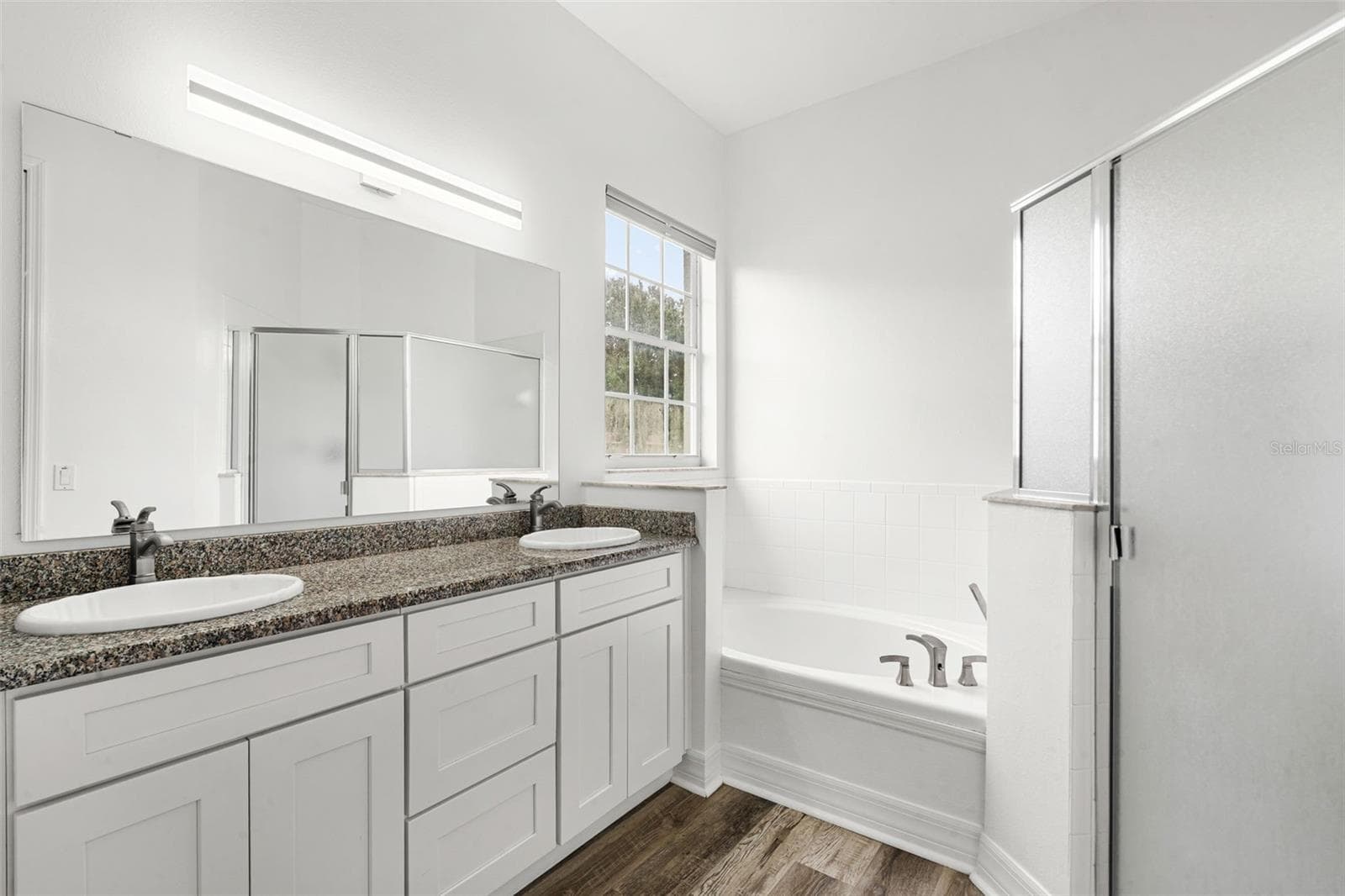 Single Family Residence at 2806 SPINNING SILK CT, KISSIMMEE, photo 17 of 66