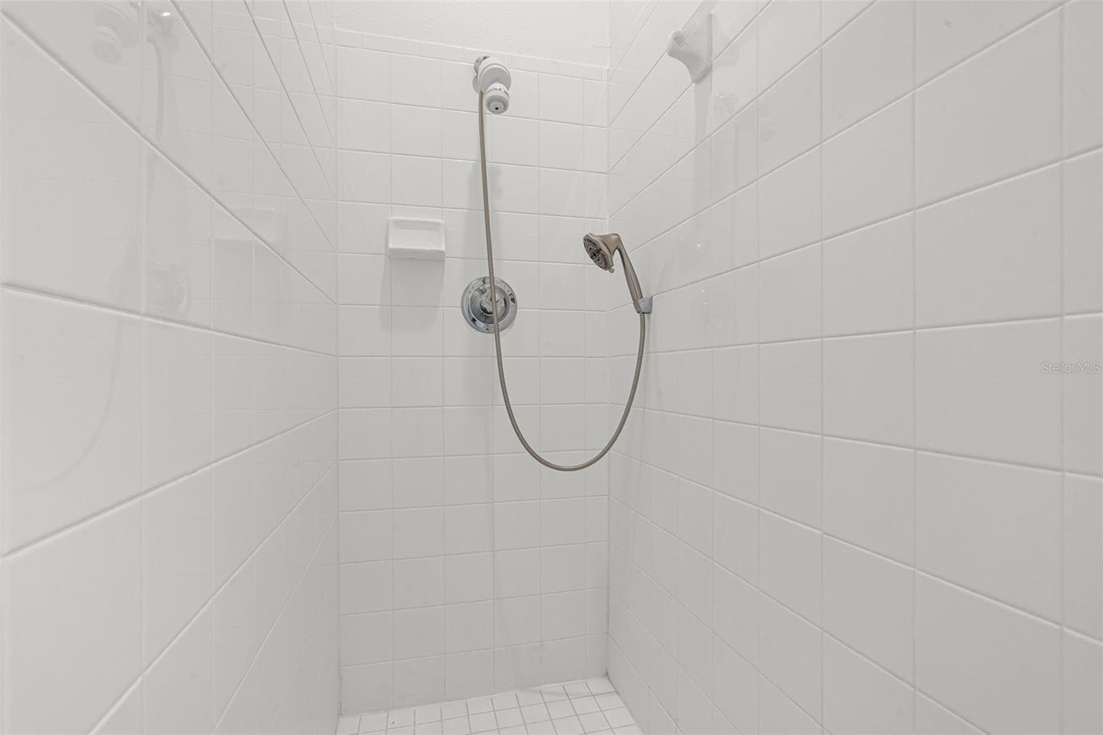 Single Family Residence at 2806 SPINNING SILK CT, KISSIMMEE, photo 34 of 66