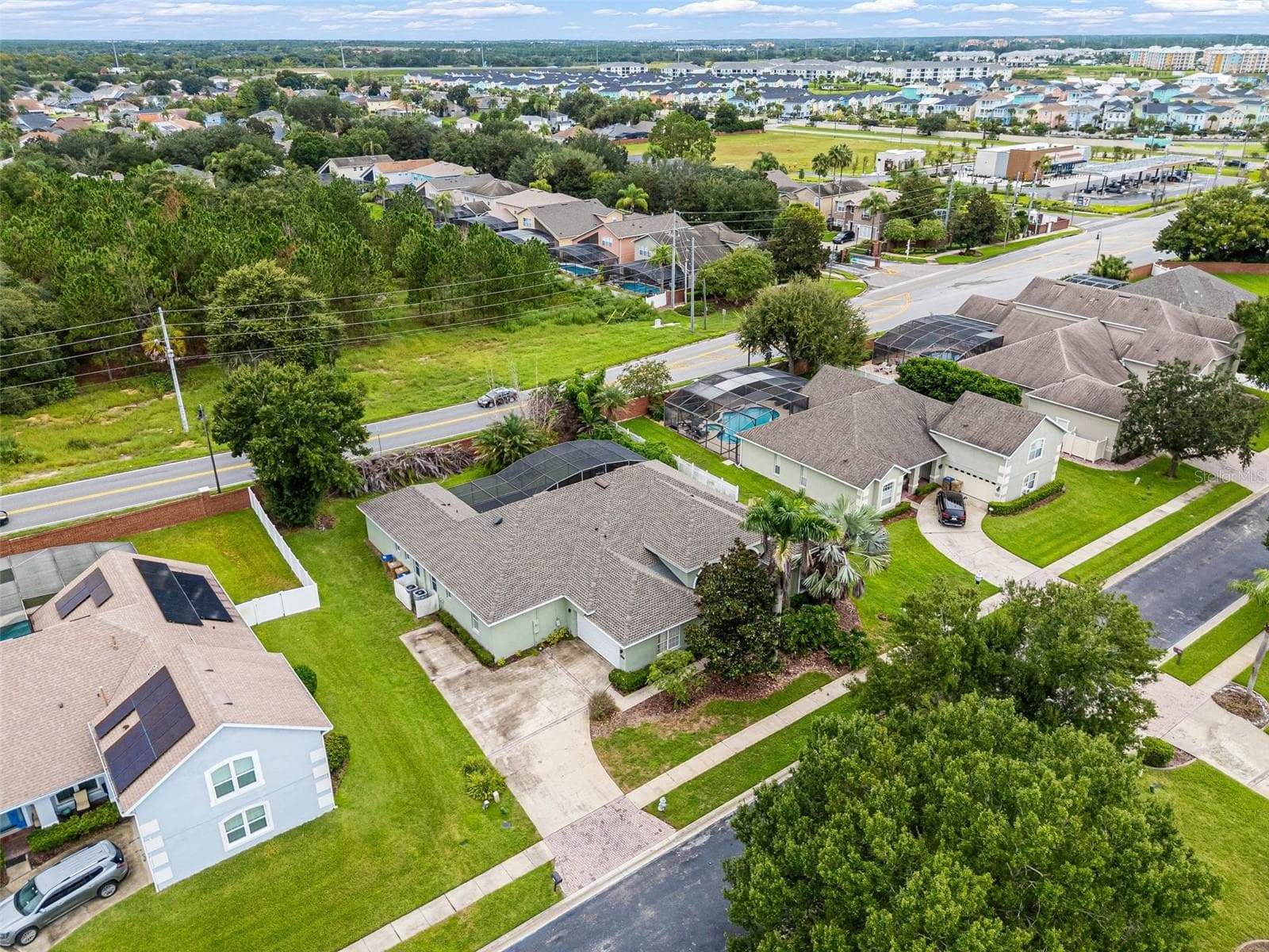 Single Family Residence at 2806 SPINNING SILK CT, KISSIMMEE, photo 56 of 66