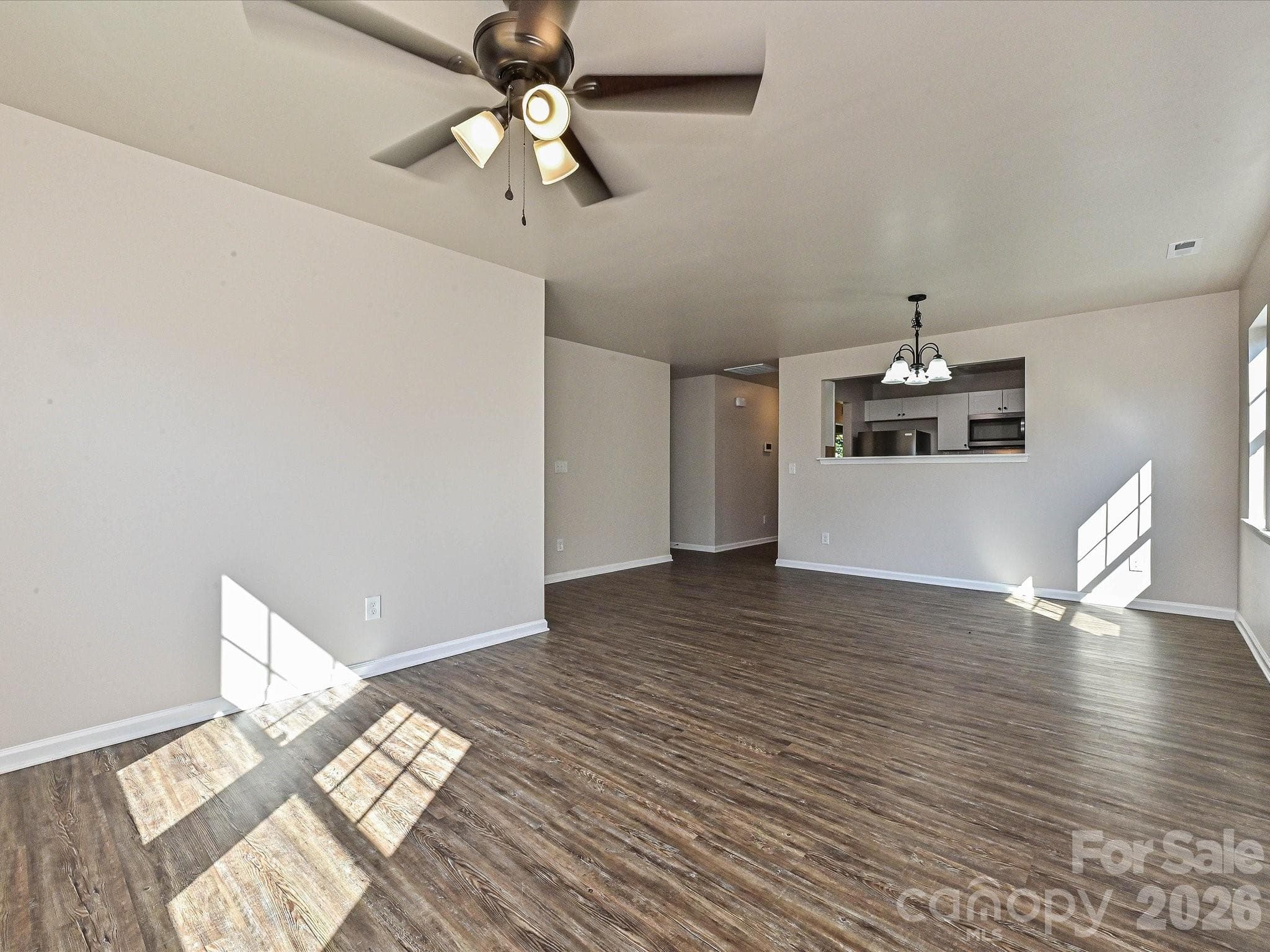 Single Family Residence at 402 Jones Street, Charlotte, photo 9 of 30