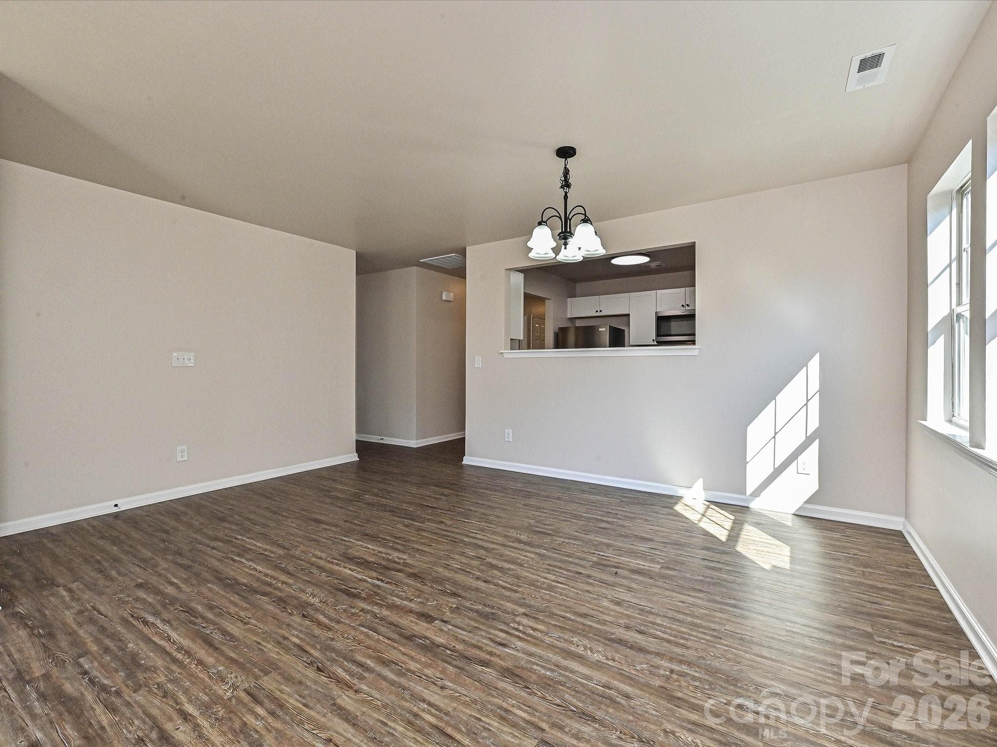 Single Family Residence at 402 Jones Street, Charlotte, photo 10 of 30