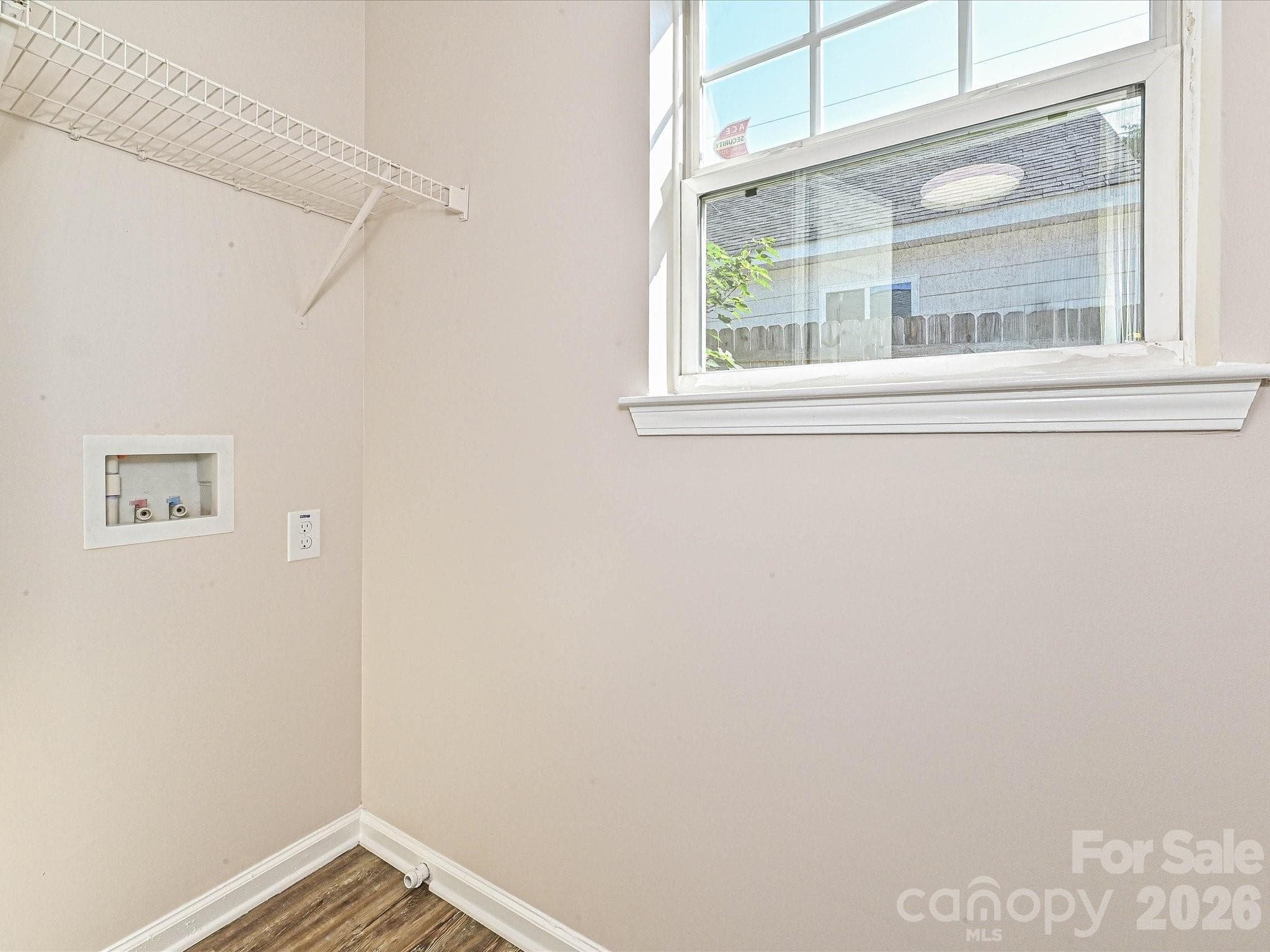 Single Family Residence at 402 Jones Street, Charlotte, photo 15 of 30