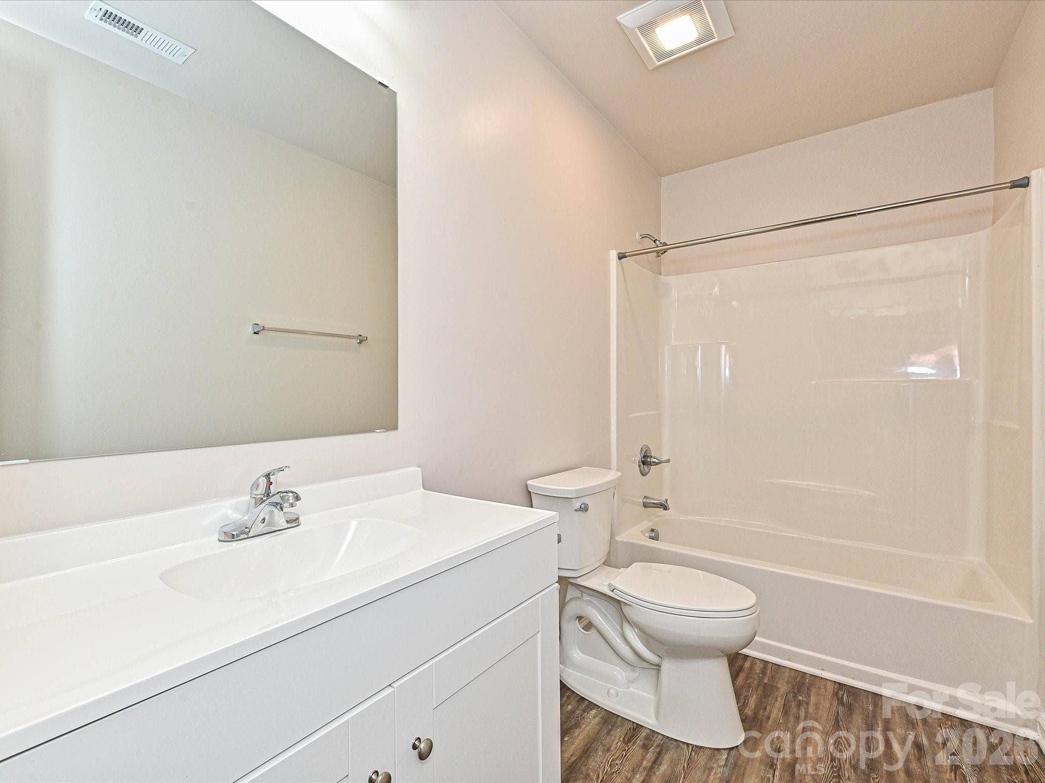 Single Family Residence at 402 Jones Street, Charlotte, photo 23 of 30