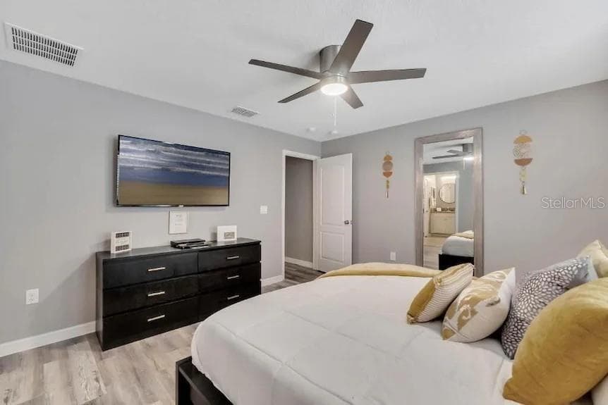 Townhouse at 8966 SUGAR PALM RD, KISSIMMEE, photo 13 of 29