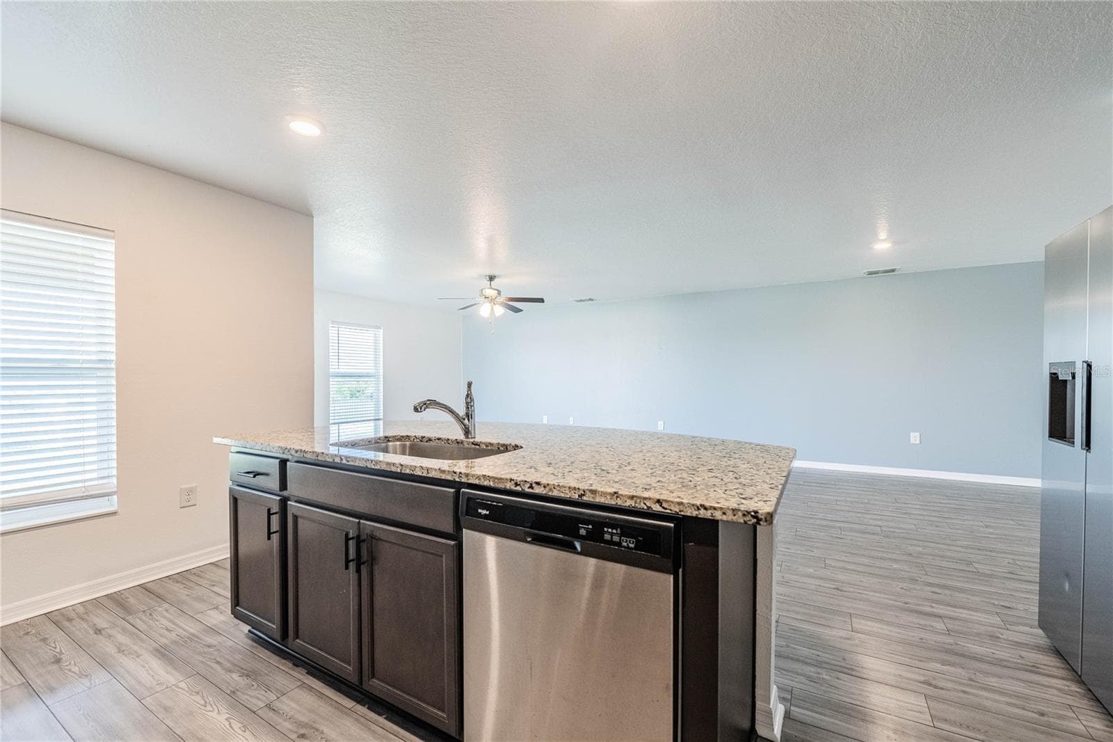 Single Family Residence at 2021 AMBER SWEET CIR, DUNDEE, photo 13 of 39