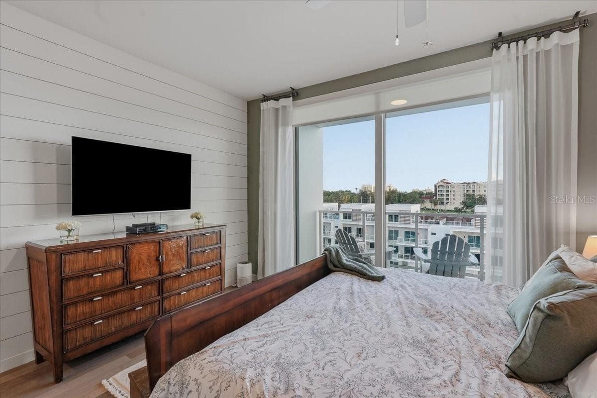 Condominium at 920 N OSCEOLA AVE #605, CLEARWATER, photo 25 of 64