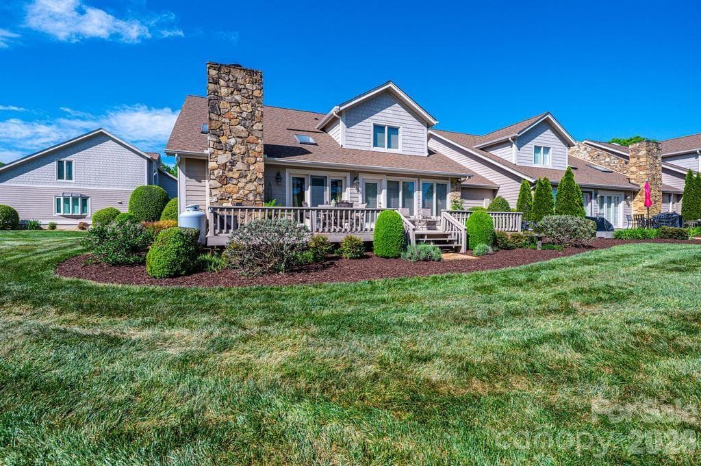 3725 Rock Bridge Drive NE