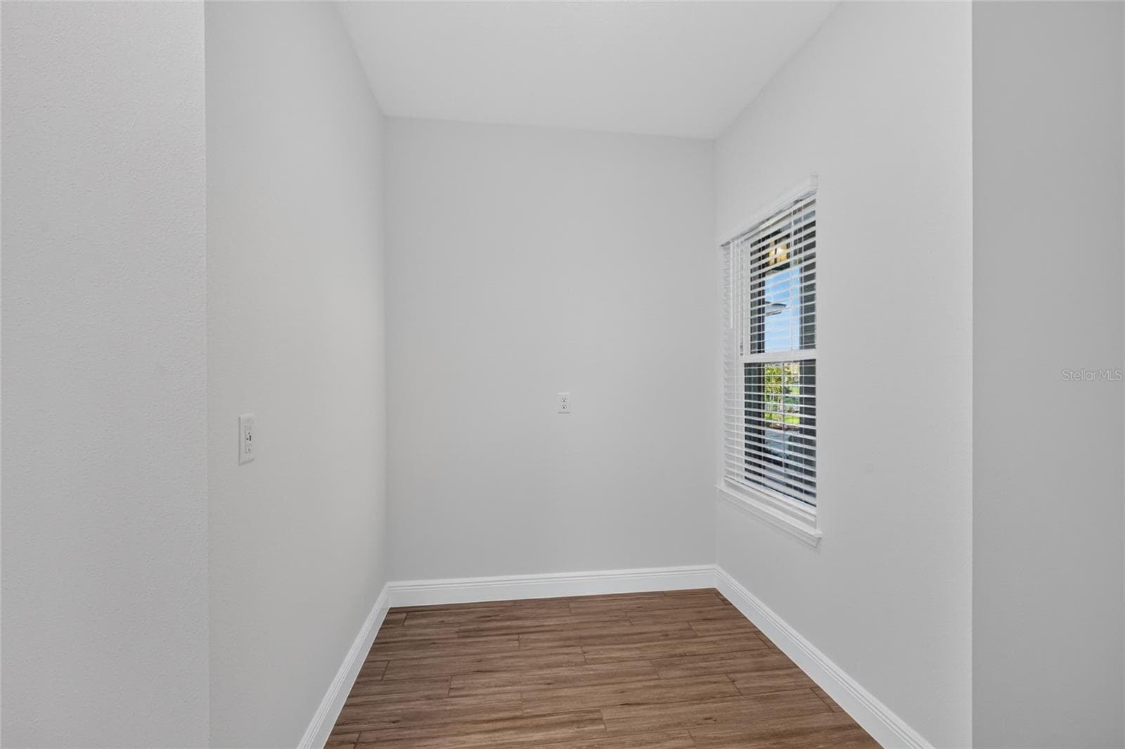 Single Family Residence at 10233 SW 84TH LANE RD, OCALA, photo 6 of 66