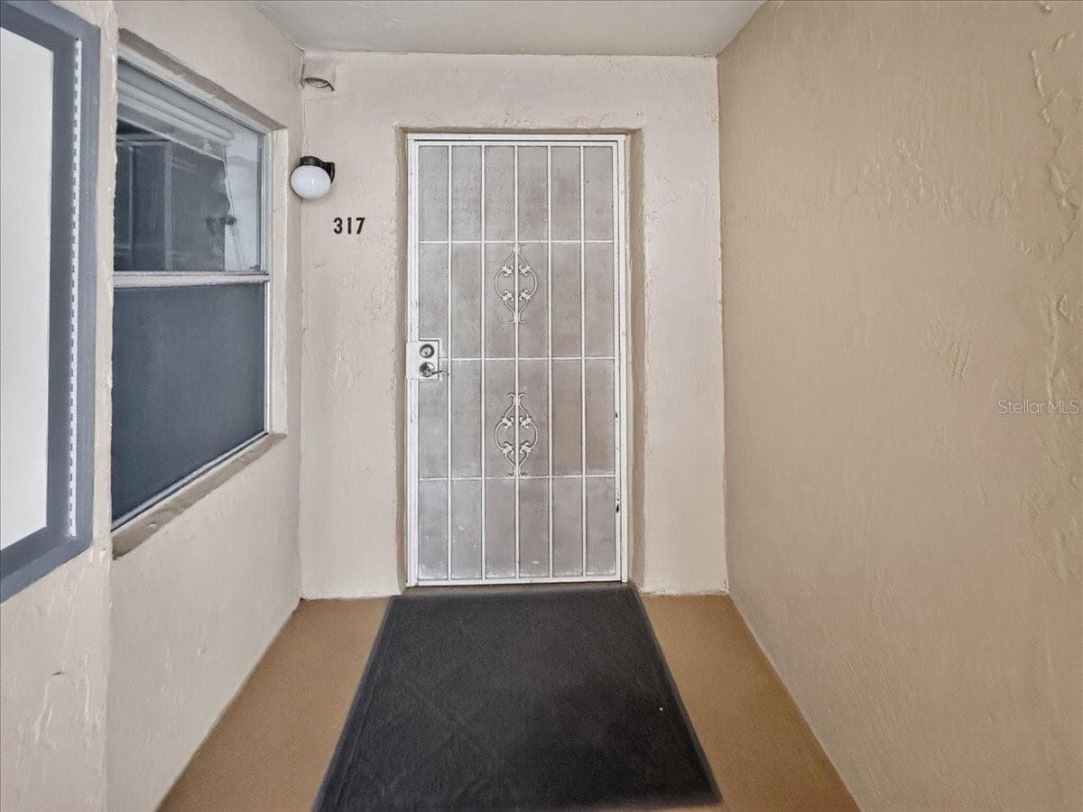 Condominium at 90 S HIGHLAND AVE #317, TARPON SPRINGS, photo 2 of 20