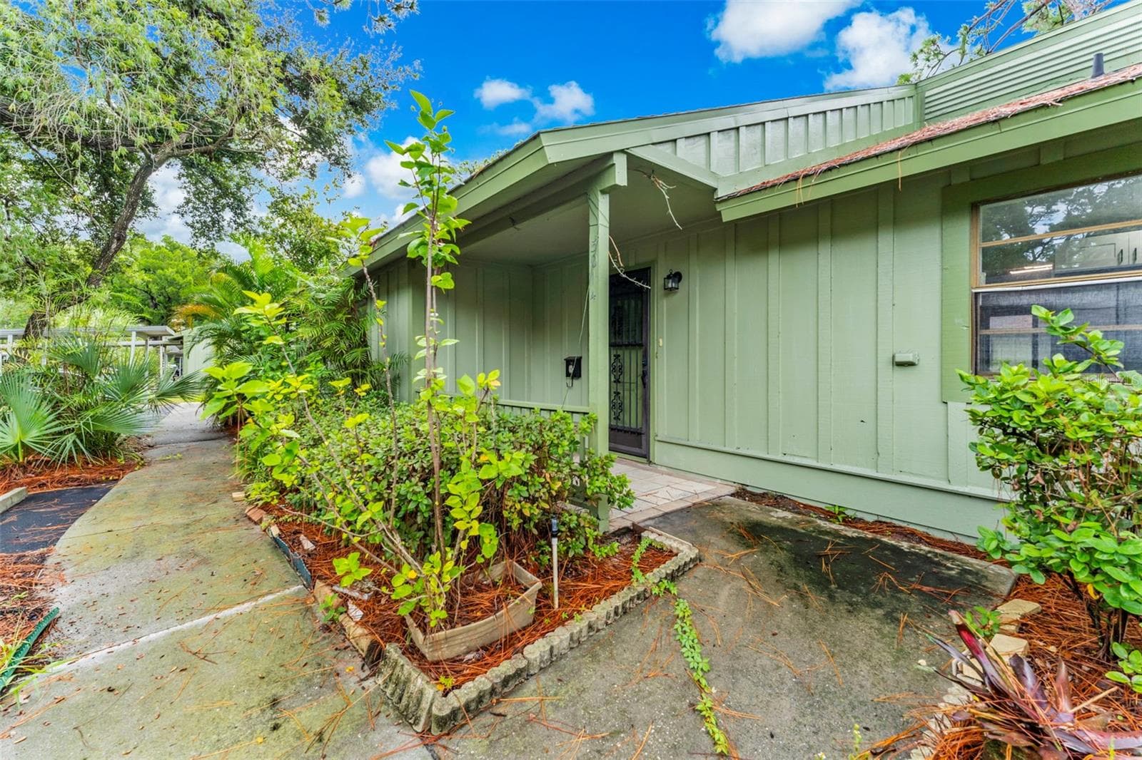 Villa at 5014 BARRINGTON CIR #2102, SARASOTA, photo 2 of 39