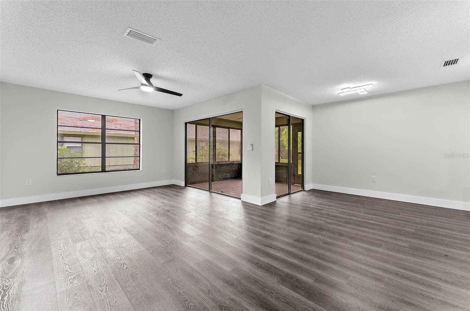 Villa at 5014 BARRINGTON CIR #2102, SARASOTA, photo 5 of 39