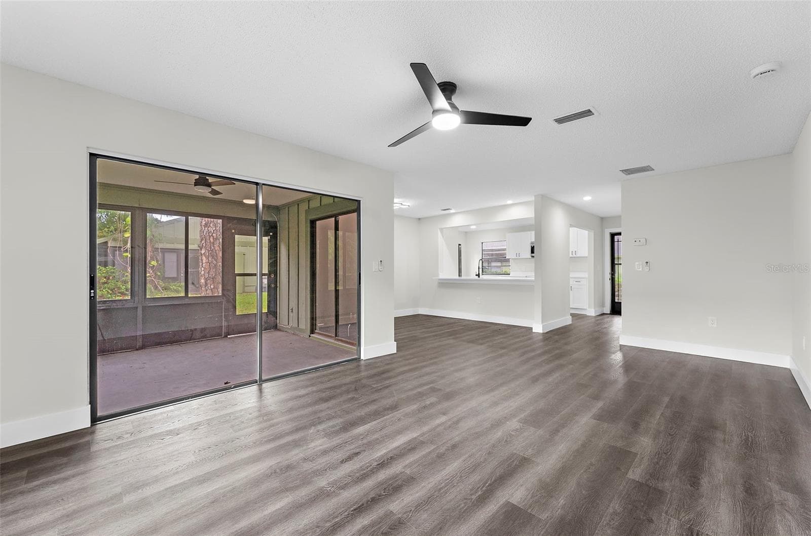 Villa at 5014 BARRINGTON CIR #2102, SARASOTA, photo 7 of 39