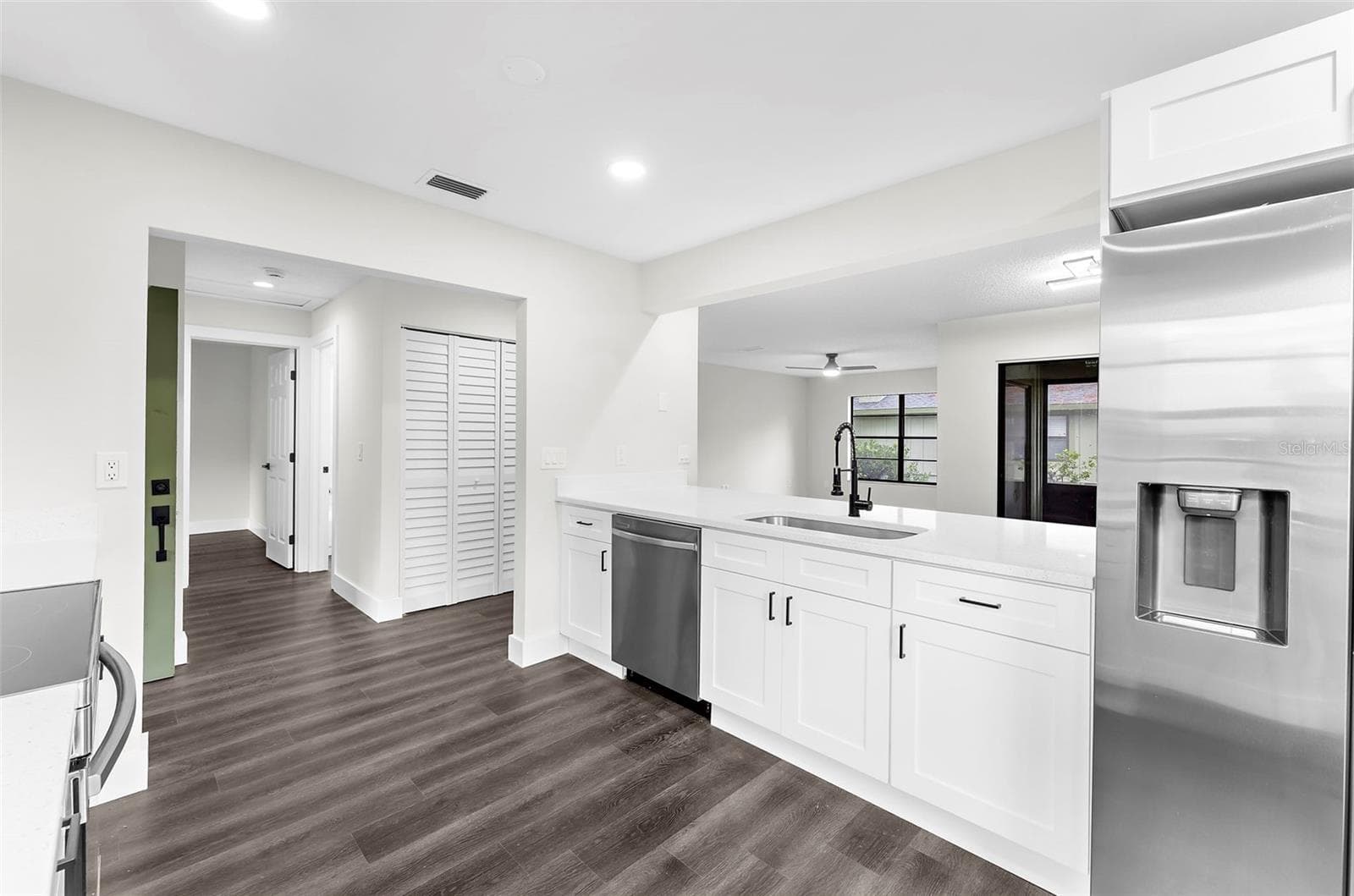 Villa at 5014 BARRINGTON CIR #2102, SARASOTA, photo 14 of 39
