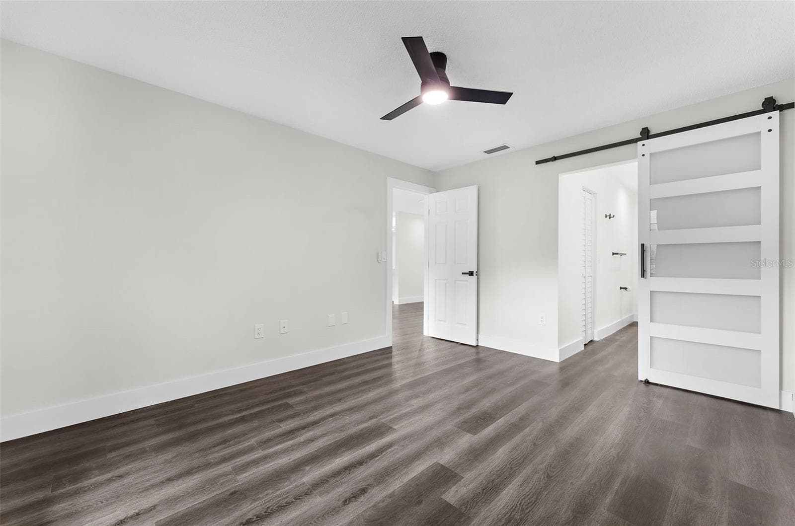Villa at 5014 BARRINGTON CIR #2102, SARASOTA, photo 17 of 39