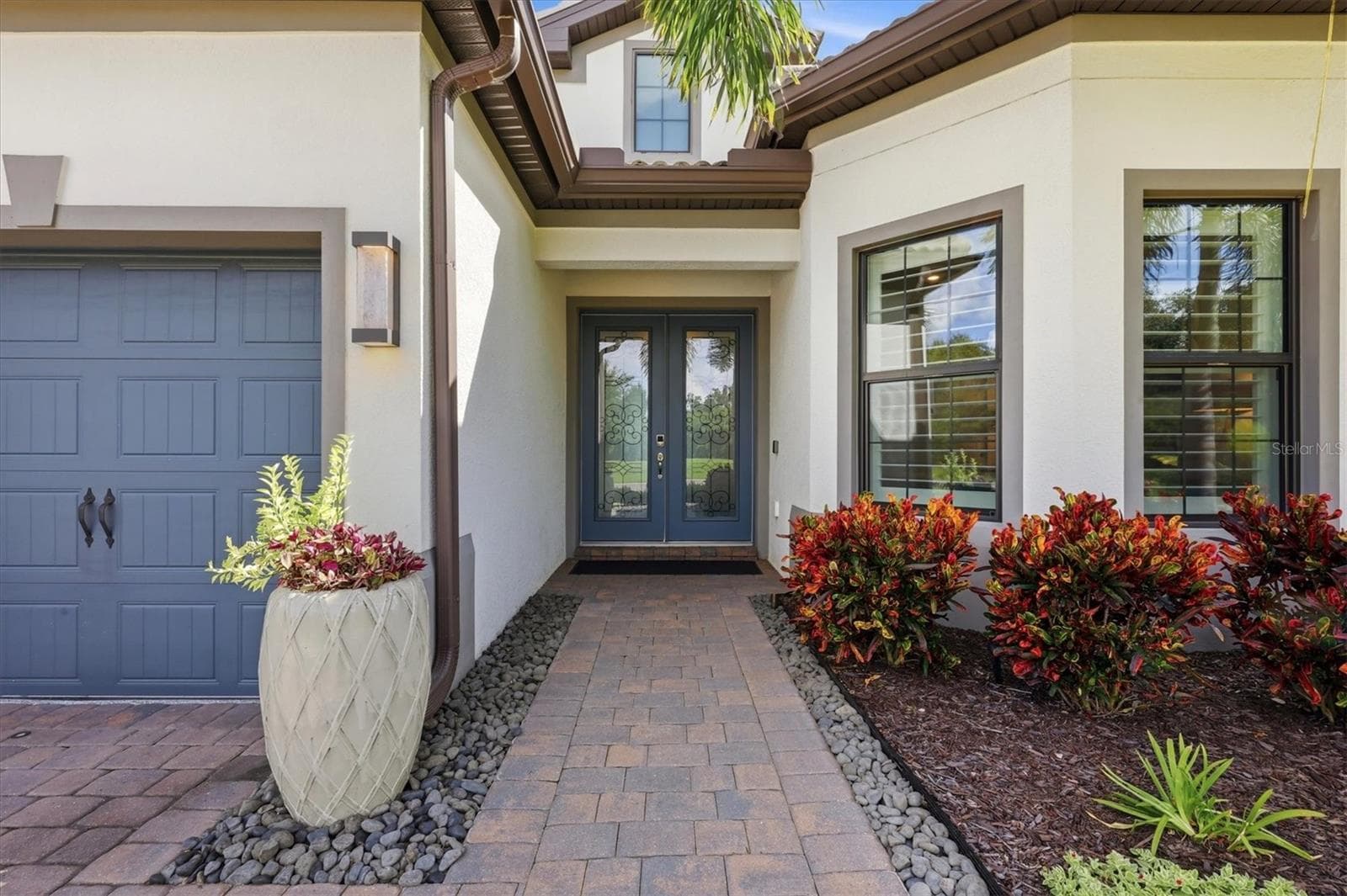 Single Family Residence at 7789 MAINSAIL LN, SARASOTA, photo 7 of 97