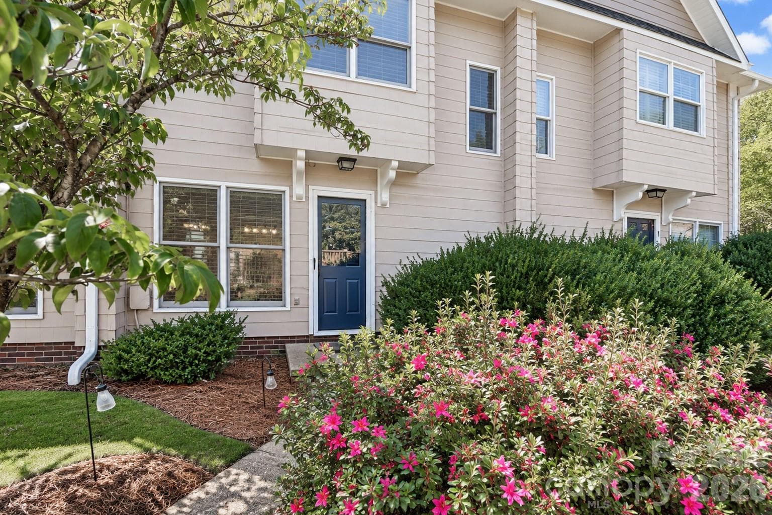 Condominium at 205 S Academy Street, Mooresville, photo 3 of 27