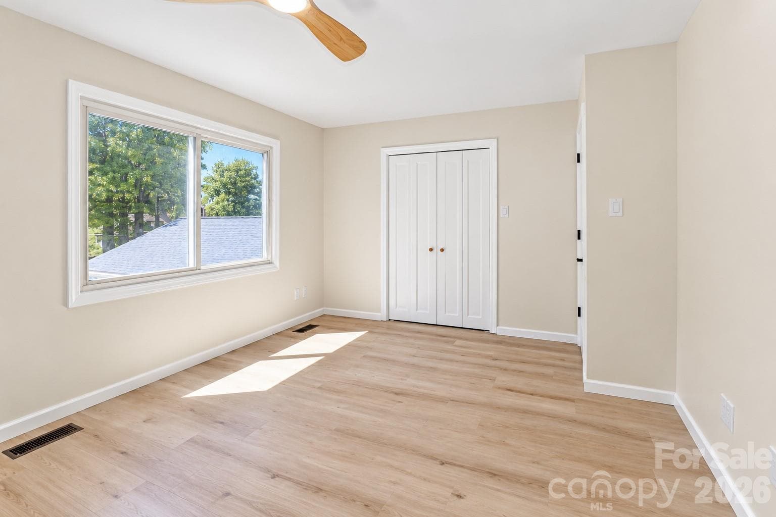 Condominium at 205 S Academy Street, Mooresville, photo 21 of 27