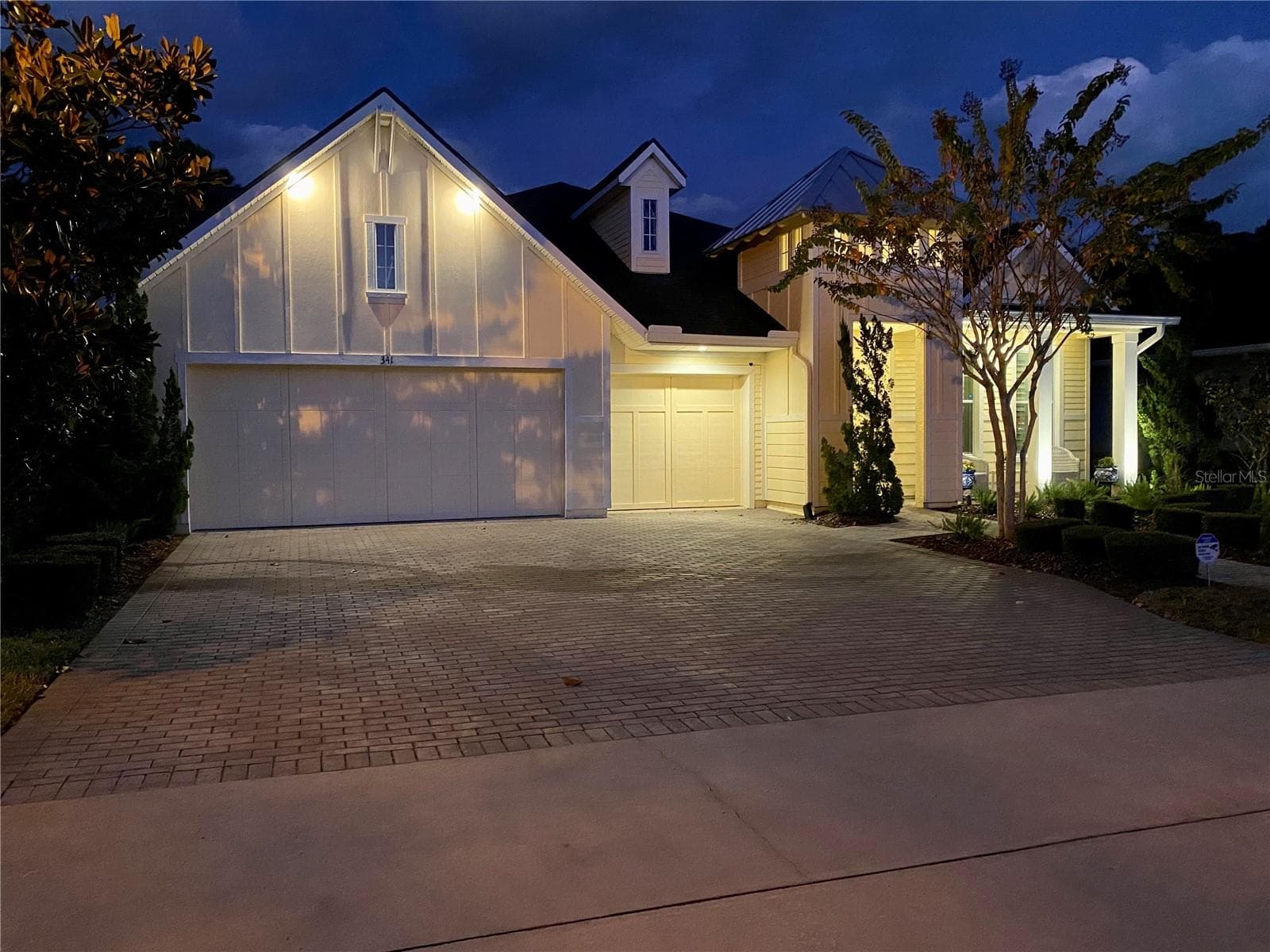 Single Family Residence at 341 CHELSEA PLACE AVE, ORMOND BEACH, photo 5 of 51