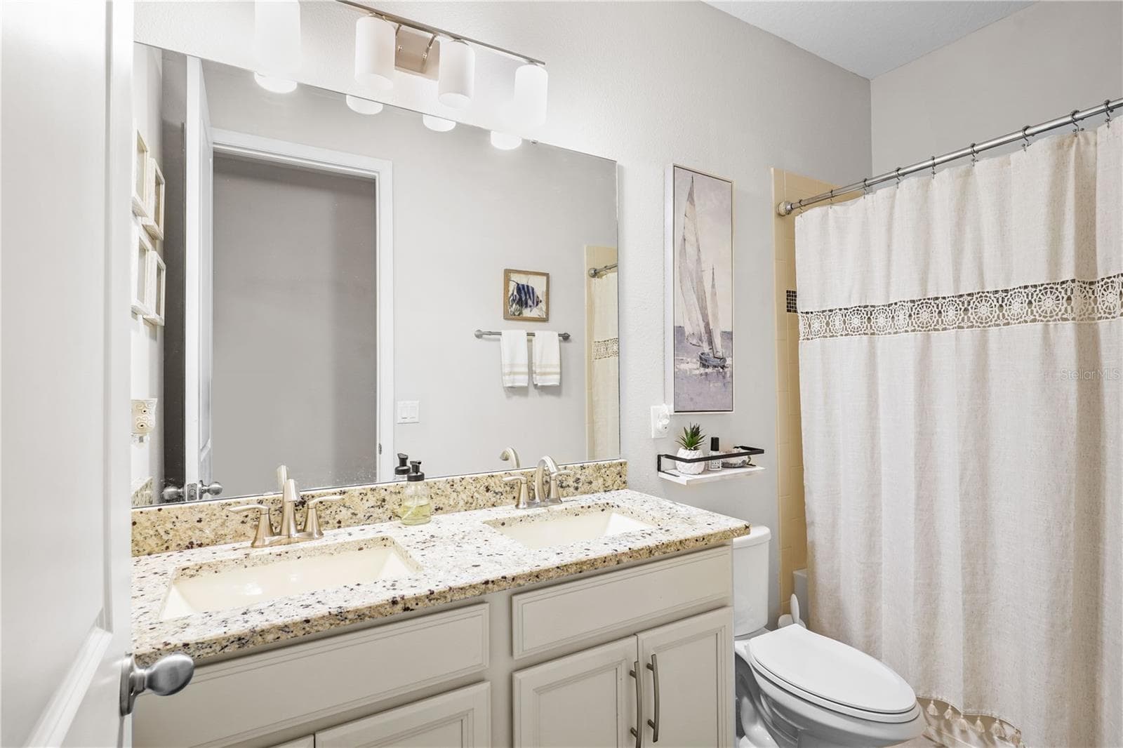 Single Family Residence at 154 OAKMONT RESERVE CIR, LONGWOOD, photo 28 of 48