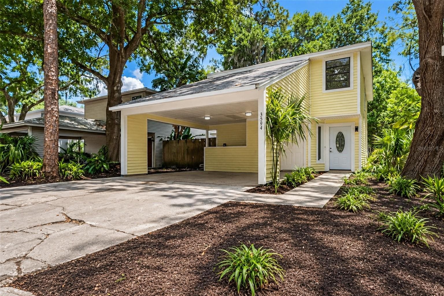 3594 RAINTREE CIR