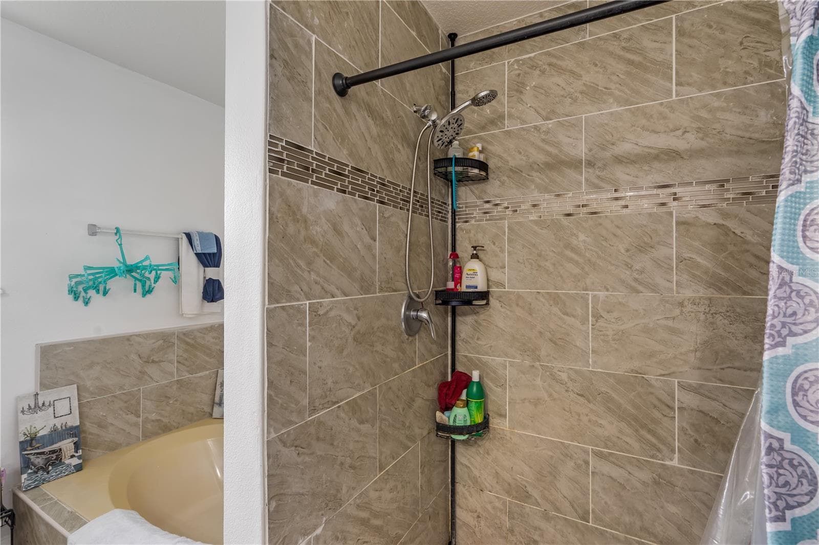 Primary Shower/Bathtub - 2240 PARIA LN, KISSIMMEE